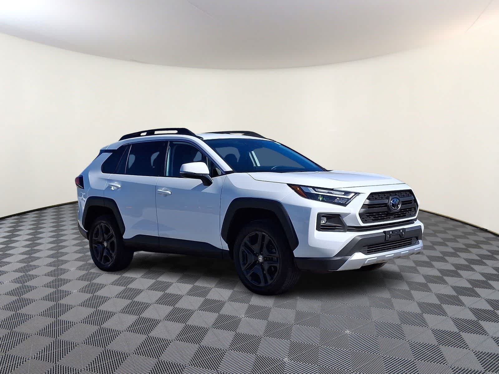 Thumbnail: 2024 Toyota RAV4 - 5