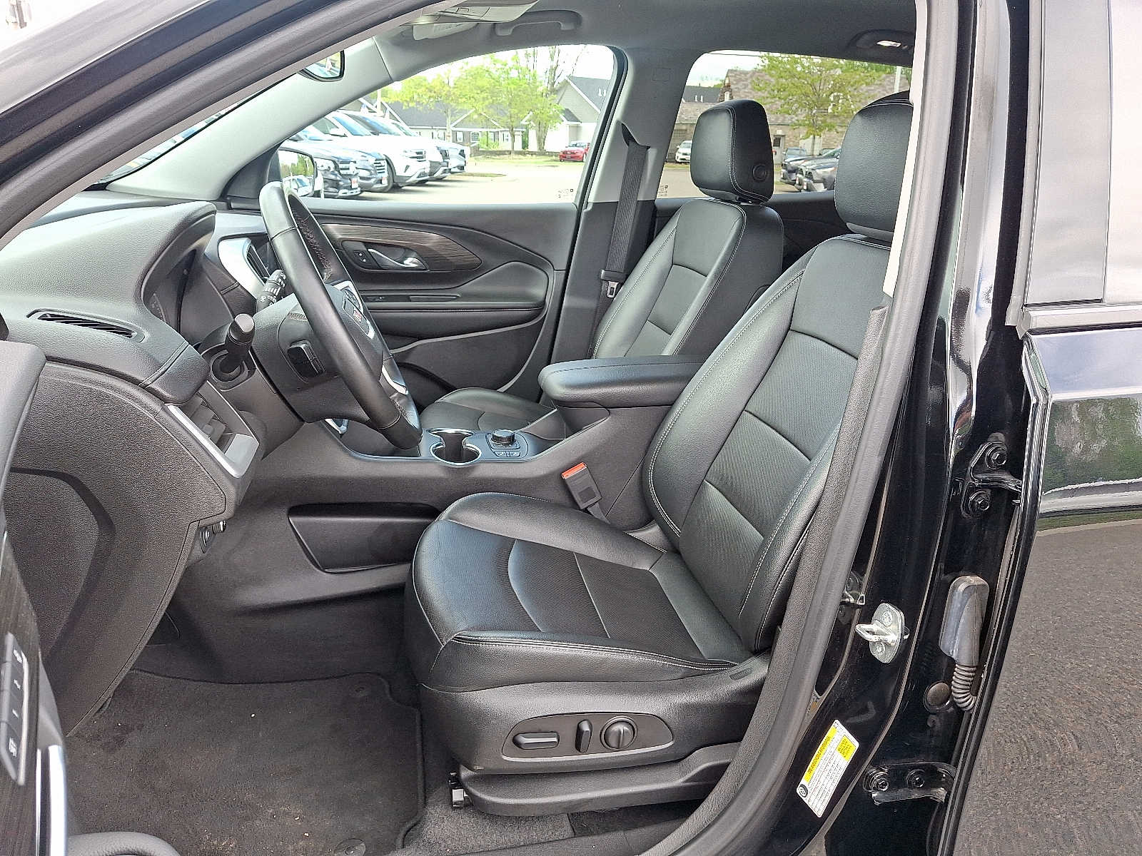 2023 GMC Terrain SLT 14