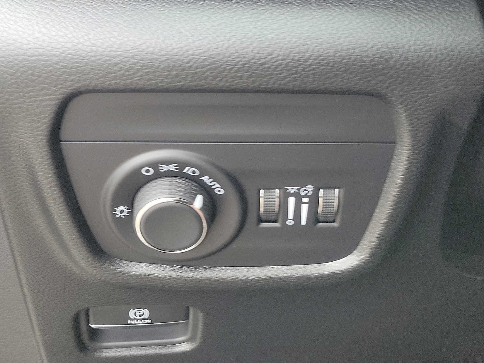 Thumbnail: 2025 Jeep Grand Cherokee - 24