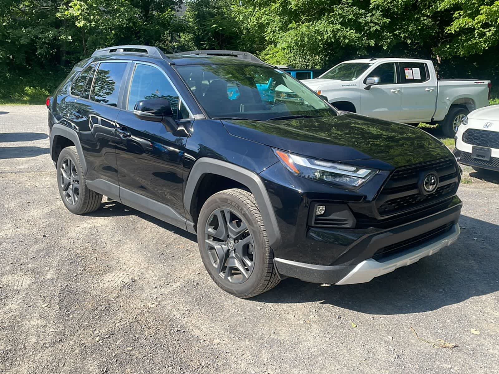 Thumbnail: 2024 Toyota RAV4 - 12
