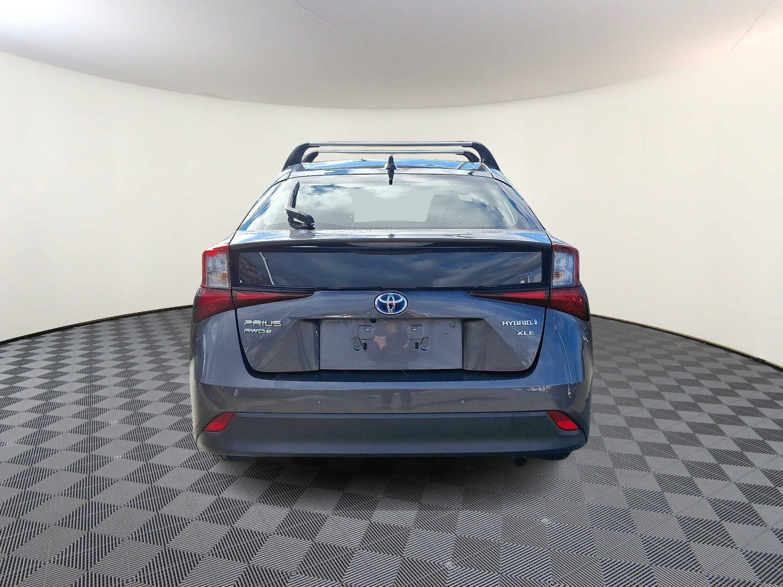 Thumbnail: 2022 Toyota Prius - 7