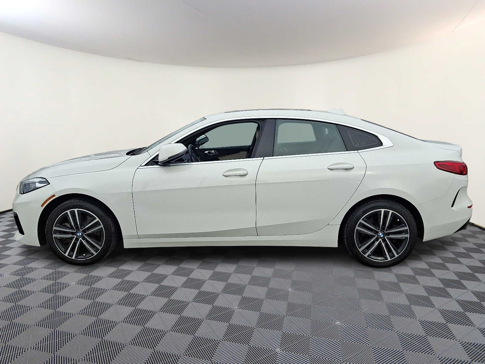 Thumbnail: 2020 BMW 2 Series - 8