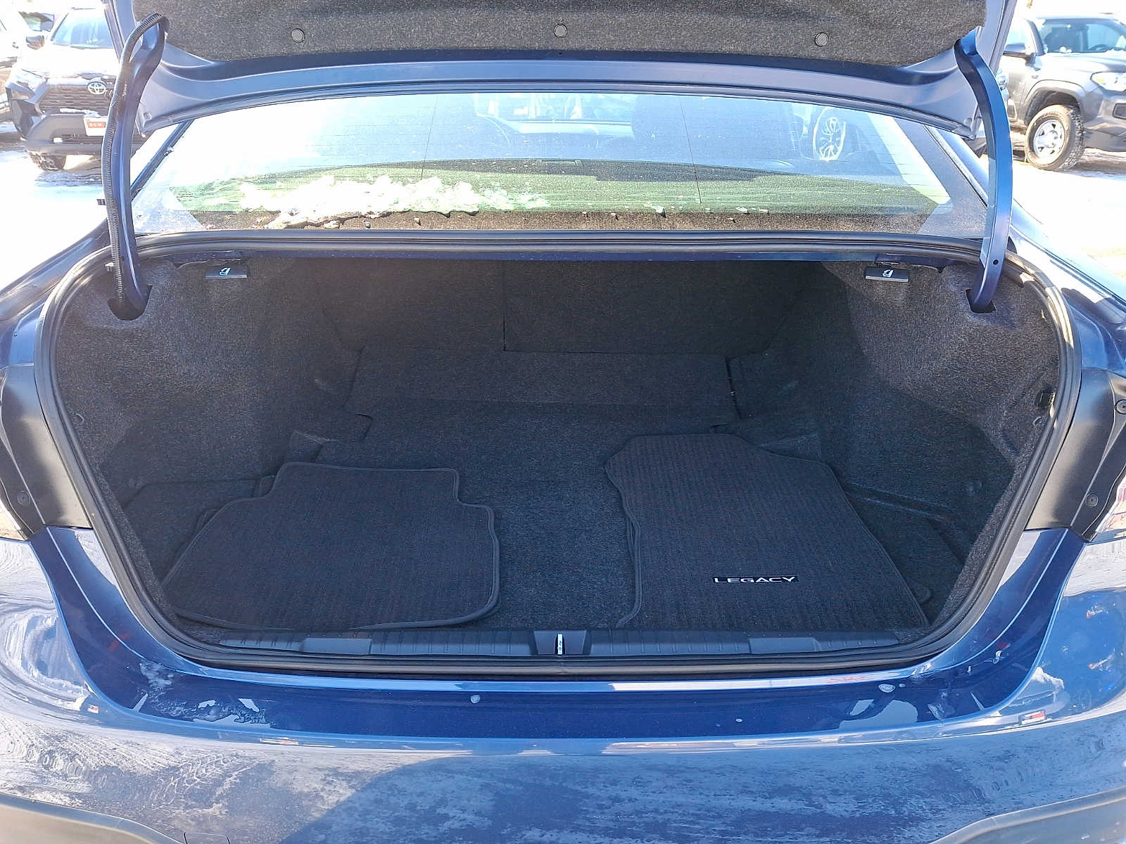 Thumbnail: 2022 Subaru Legacy - 28