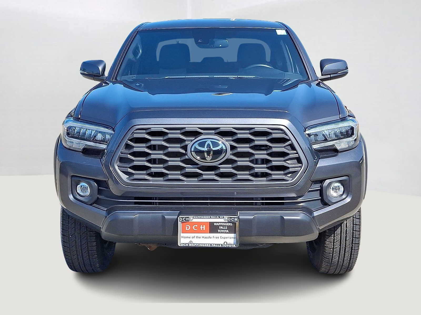 Thumbnail: 2022 Toyota Tacoma - 3