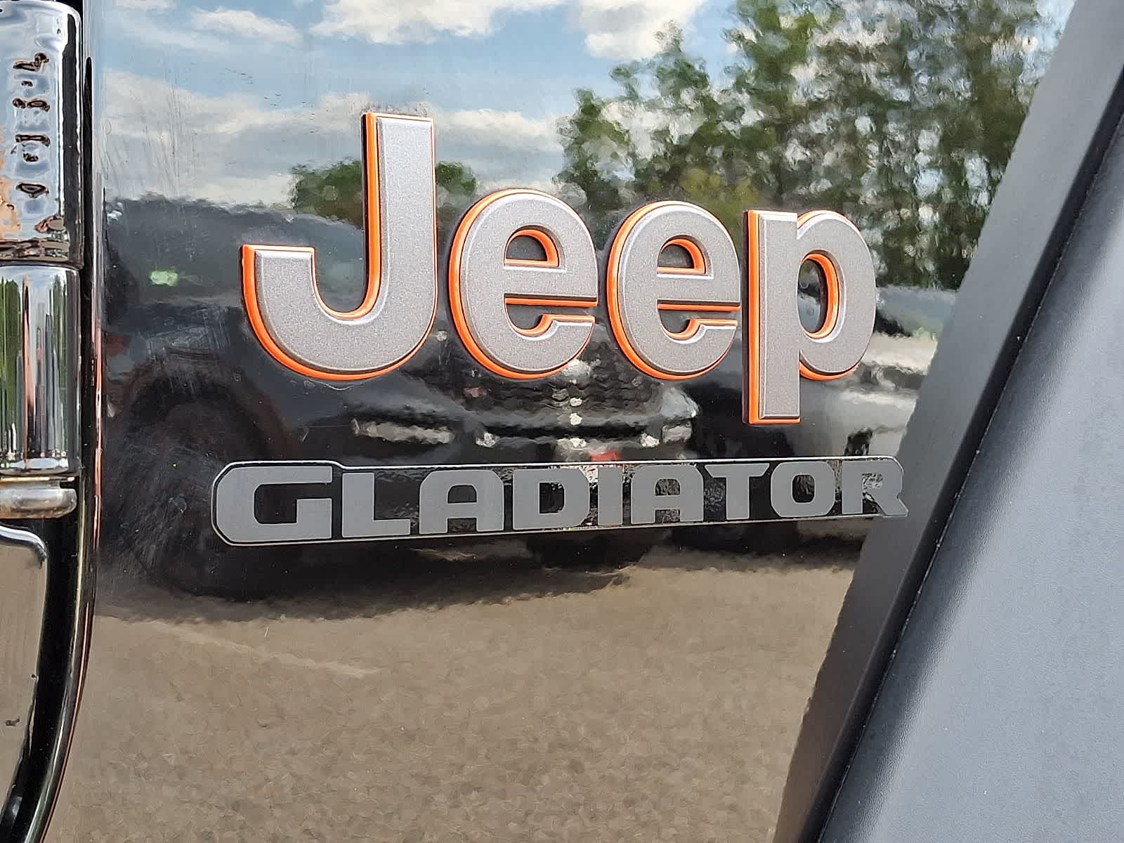 Thumbnail: 2021 Jeep Gladiator - 31