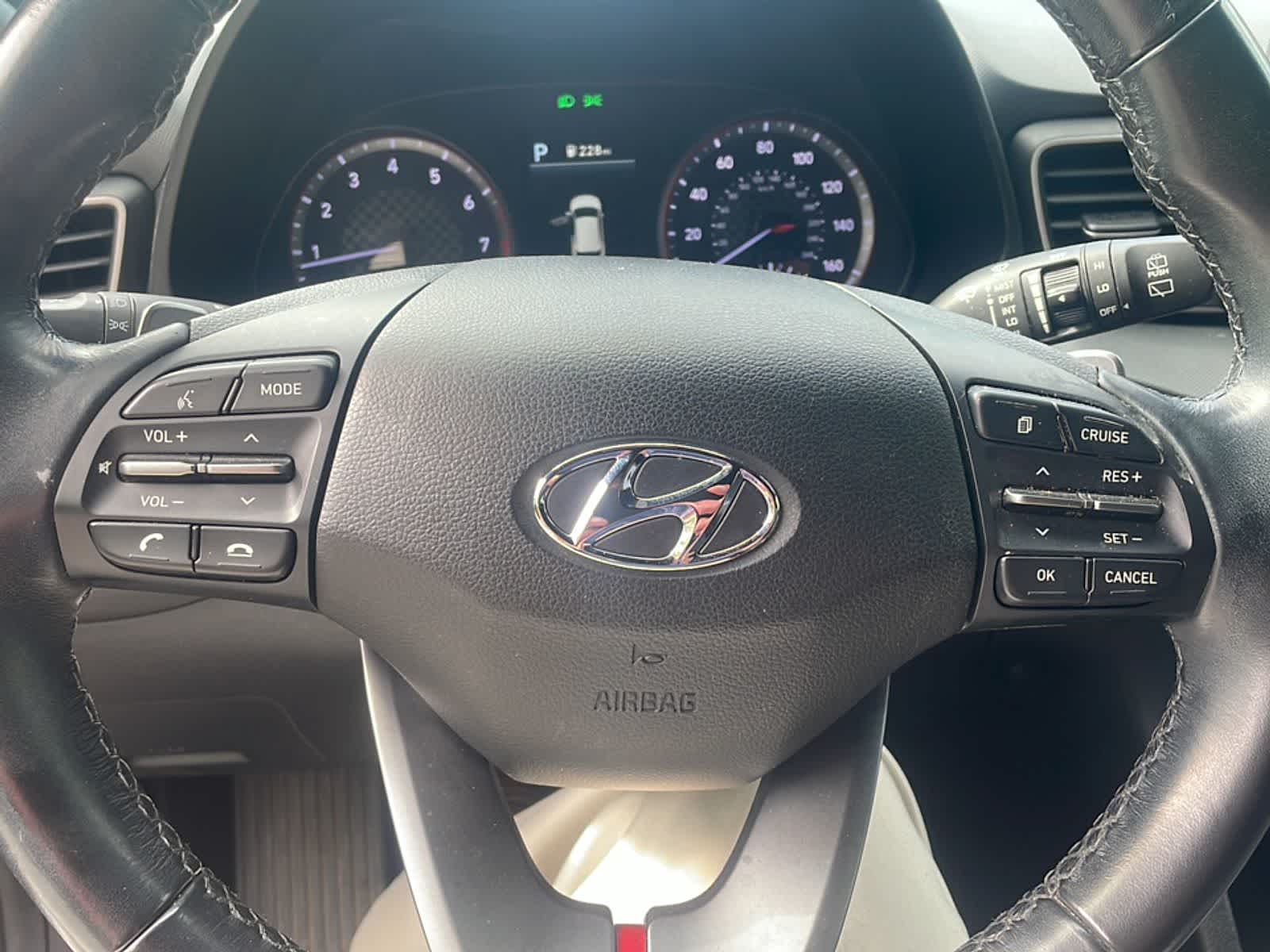 Thumbnail: 2019 Hyundai Veloster - 15
