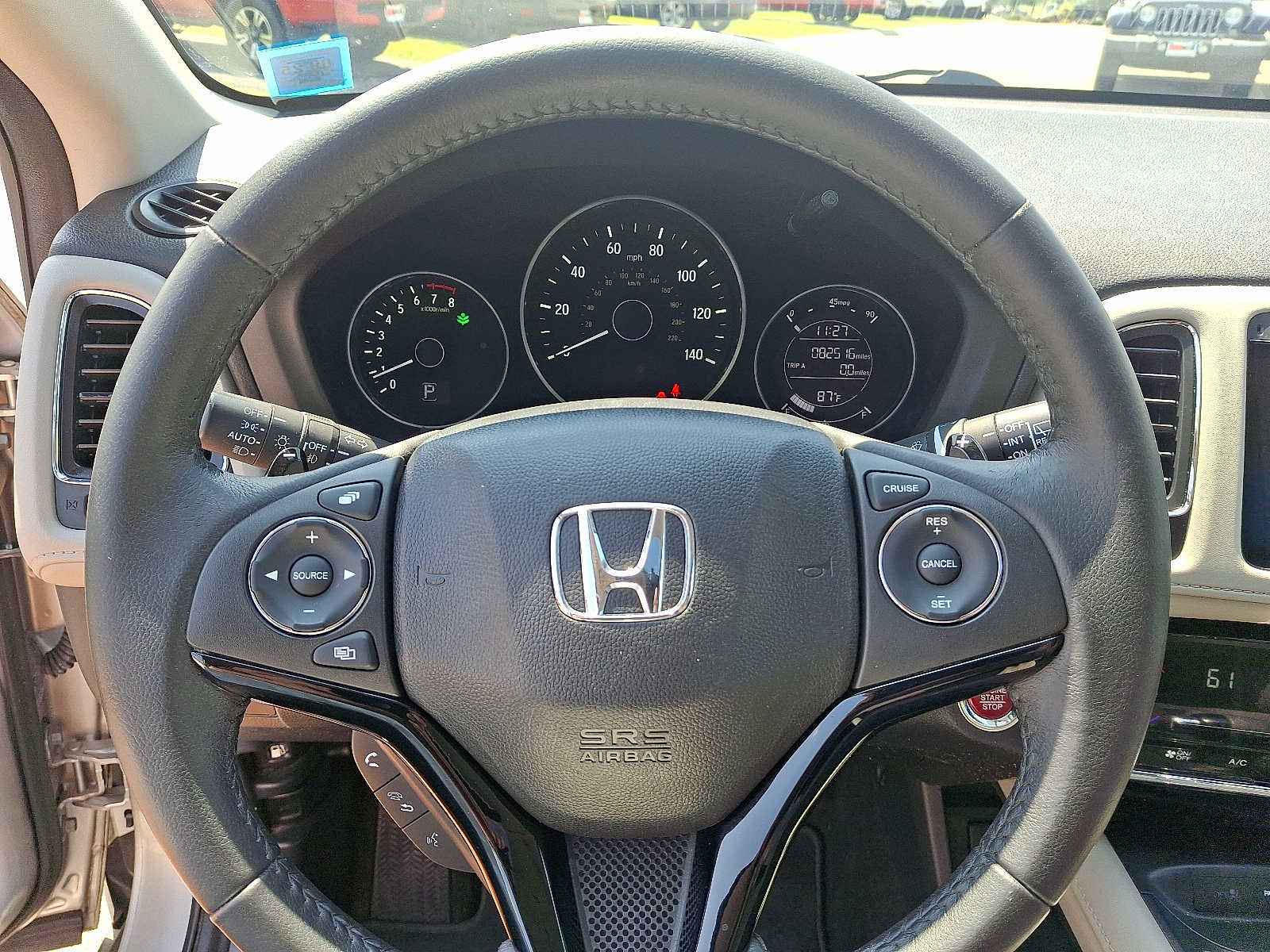 Thumbnail: 2016 Honda HR-V - 21