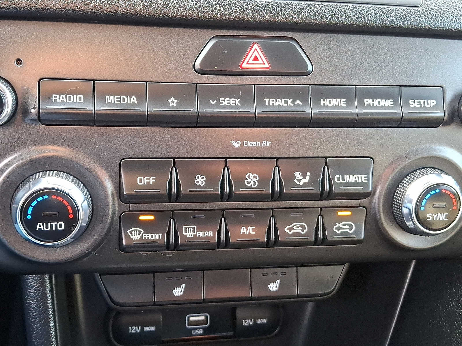 Thumbnail: 2022 Kia Sportage - 16