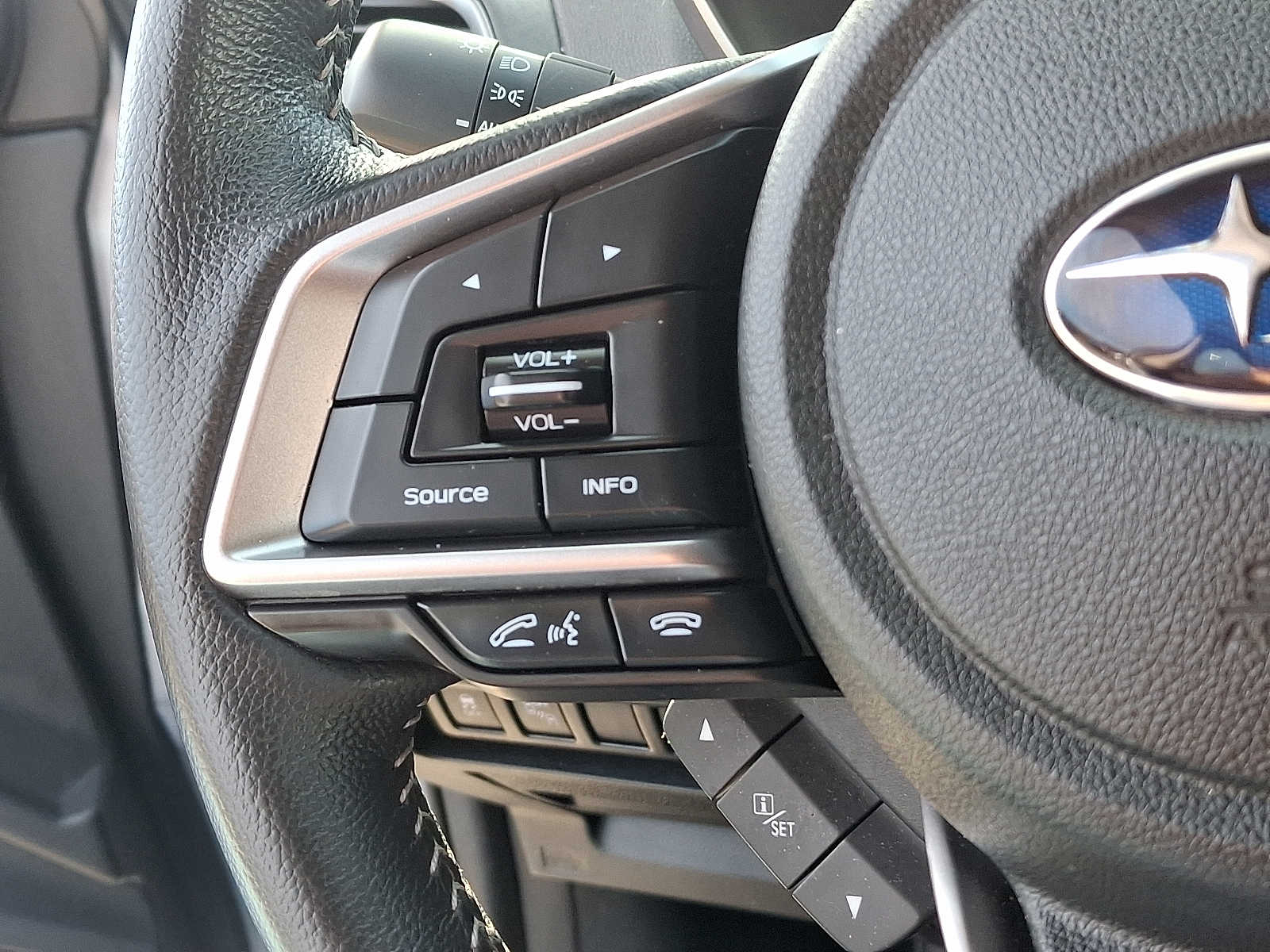 Thumbnail: 2022 Subaru Impreza - 21