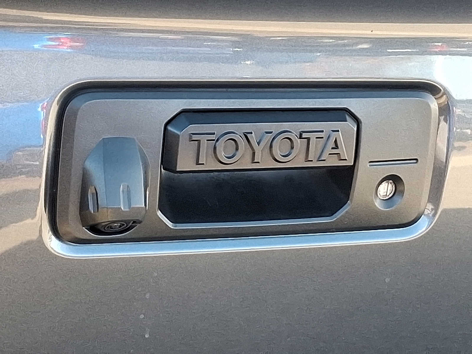 Thumbnail: 2023 Toyota Tacoma - 30