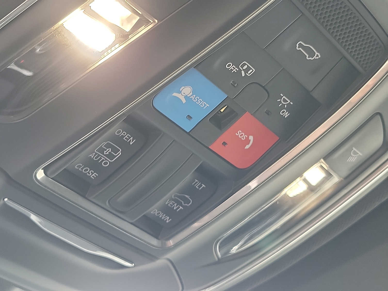 Thumbnail: 2025 Jeep Grand Cherokee - 27