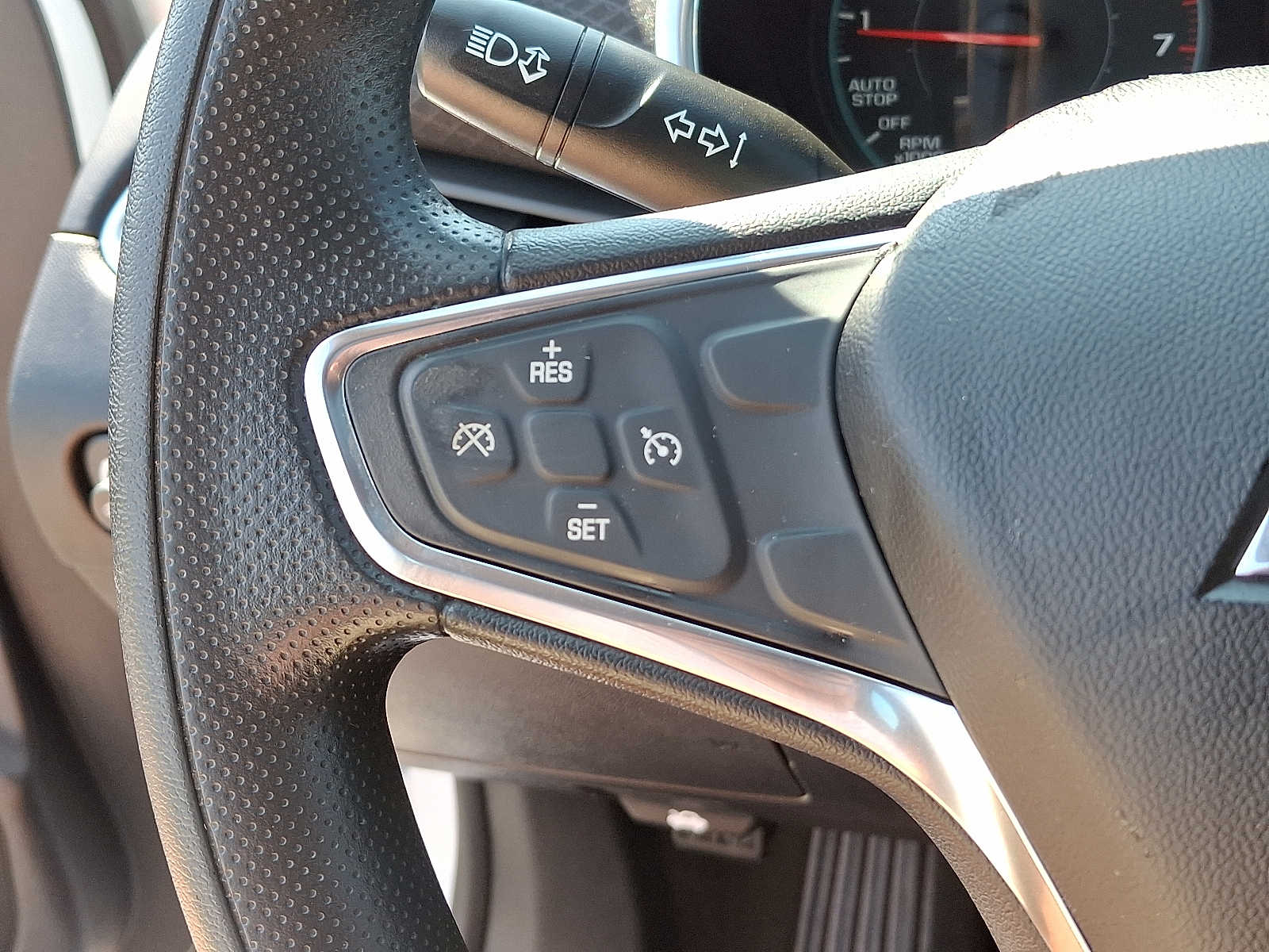 Thumbnail: 2021 Chevrolet Malibu - 22