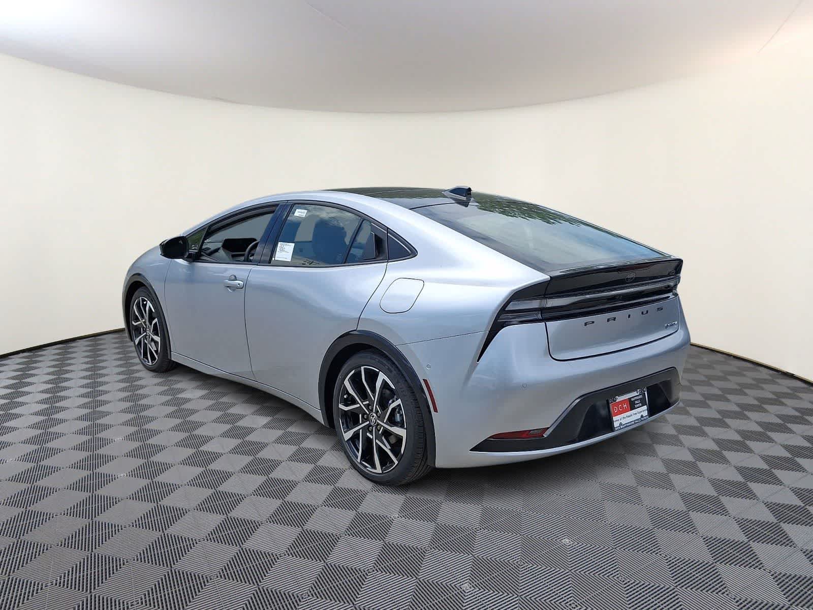 Thumbnail: 2026 Toyota Prius - 6