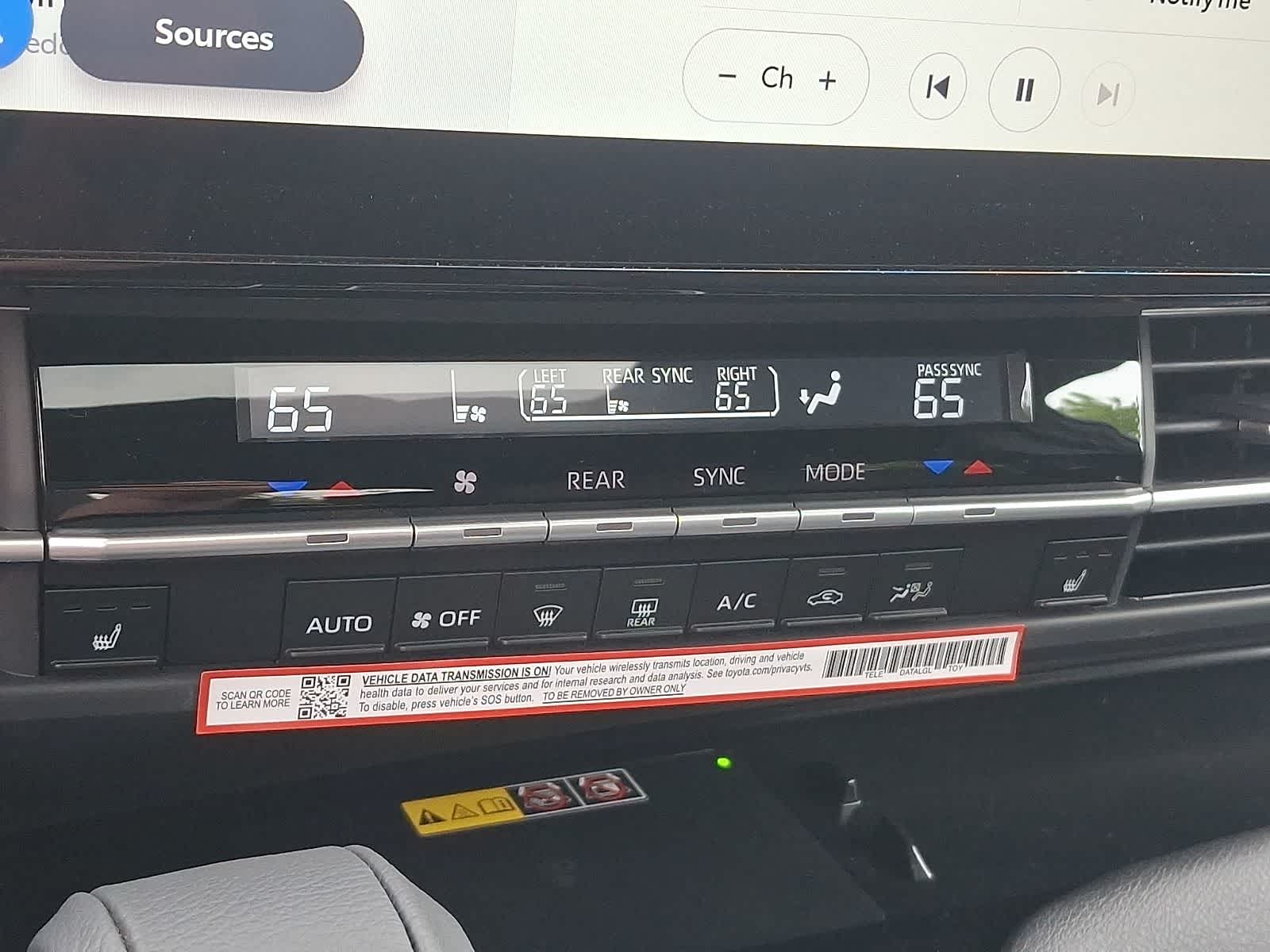Thumbnail: 2026 Toyota Sienna - 15