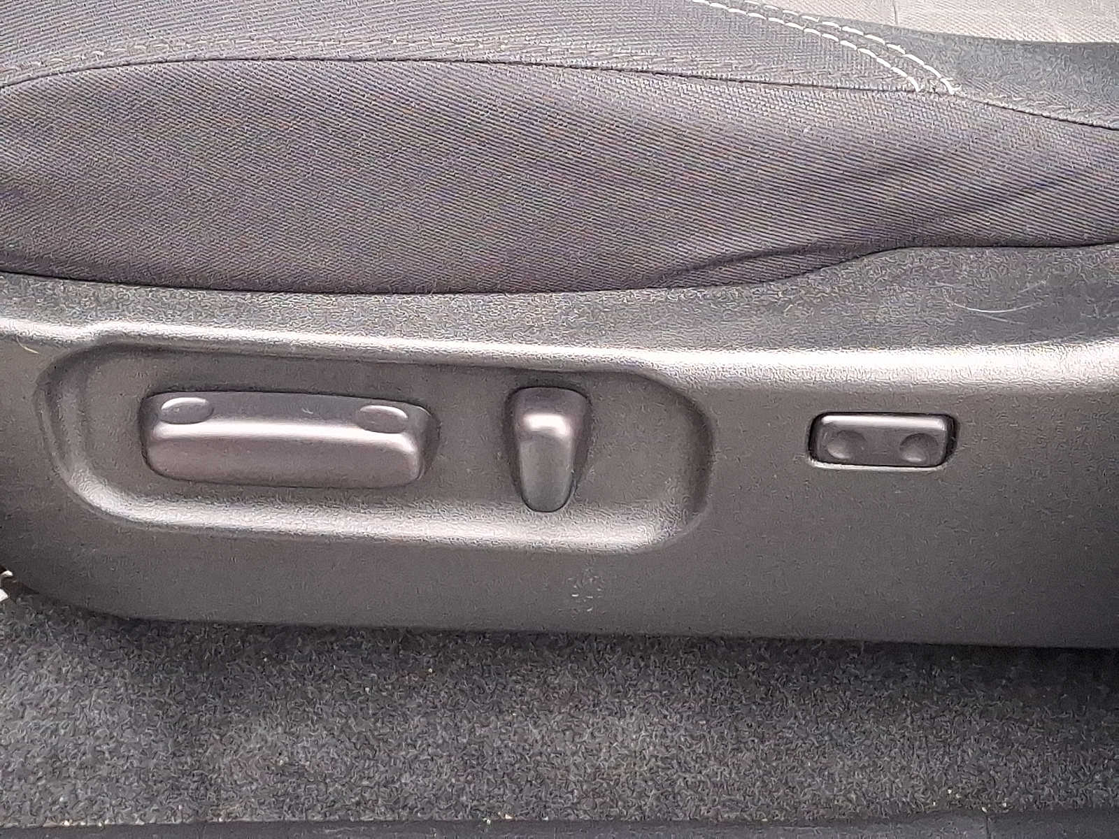 Thumbnail: 2022 Toyota Tacoma - 28