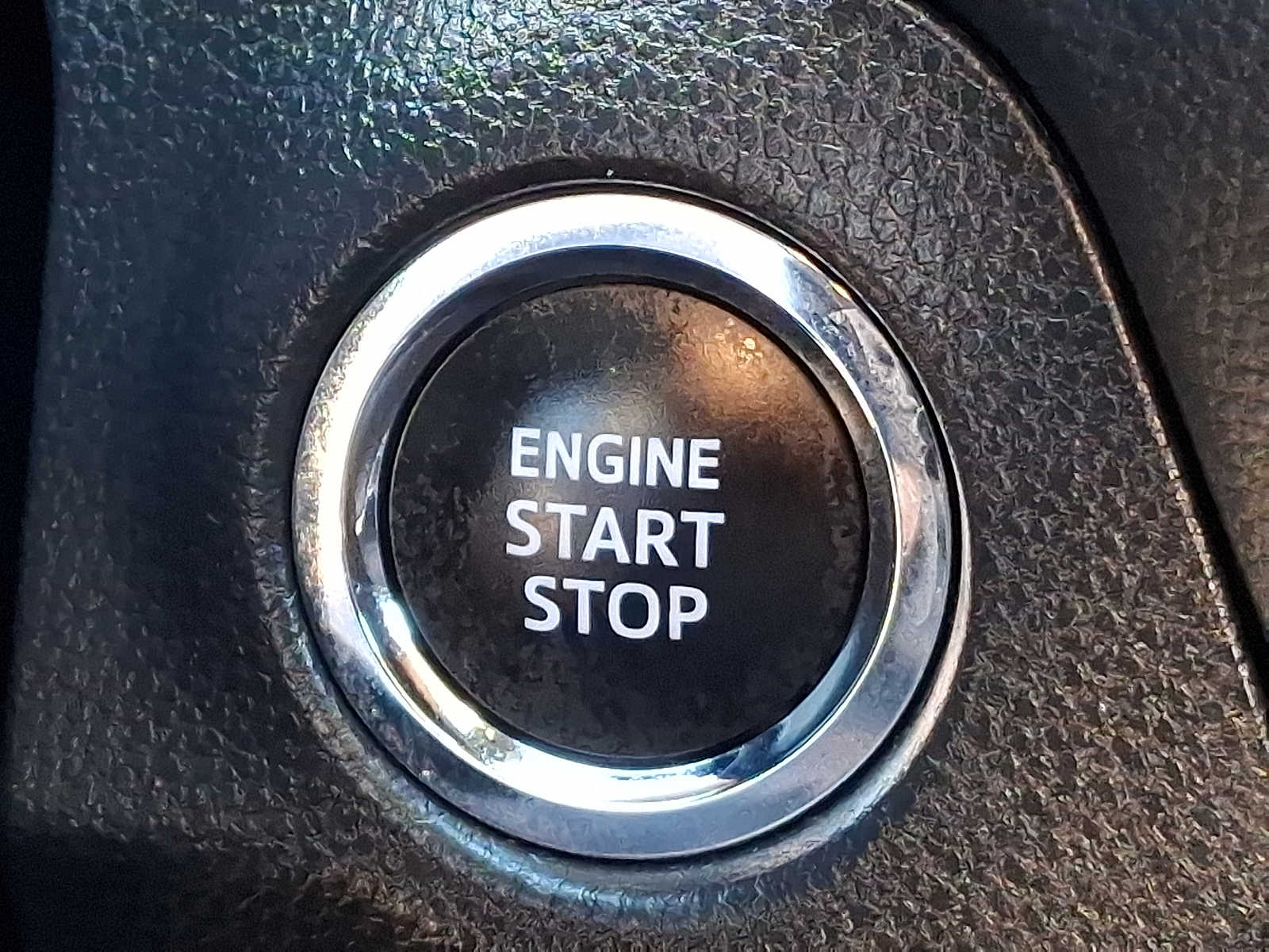 Thumbnail: 2025 Toyota RAV4 - 26