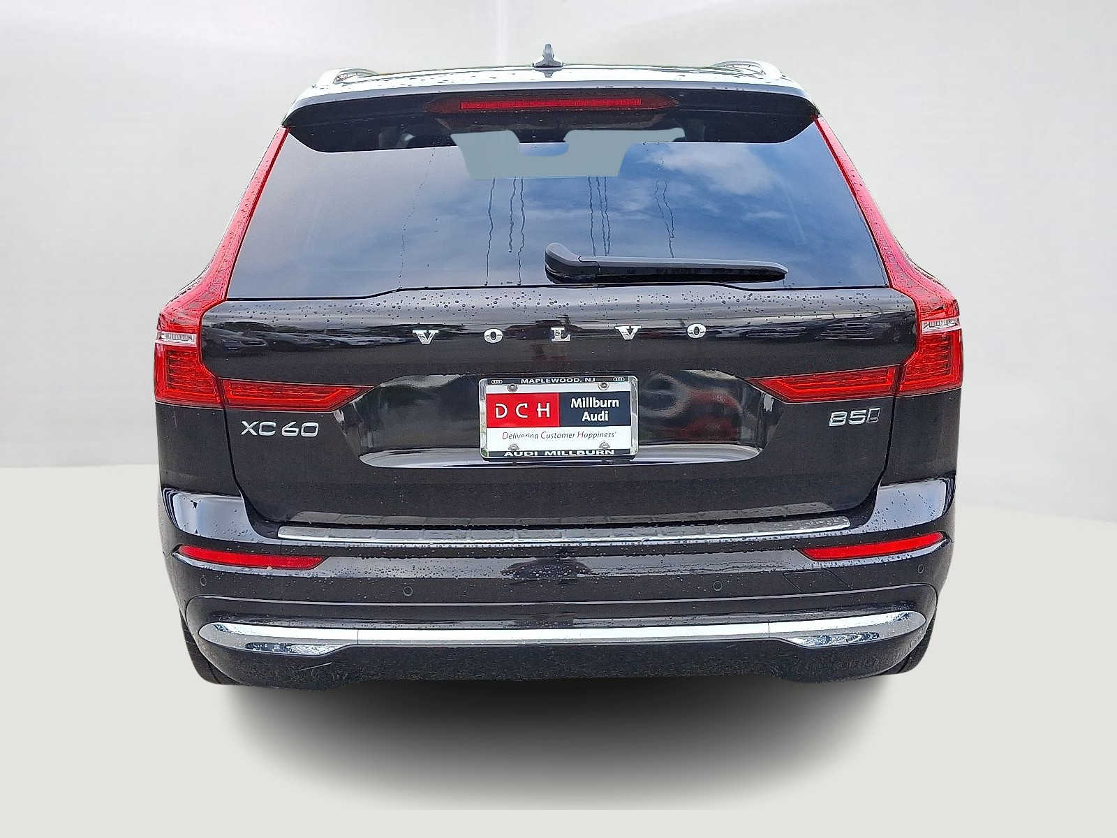 Thumbnail: 2023 Volvo XC60 - 6