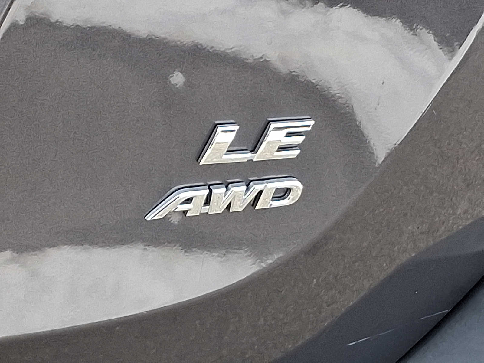 Thumbnail: 2015 Toyota RAV4 - 32