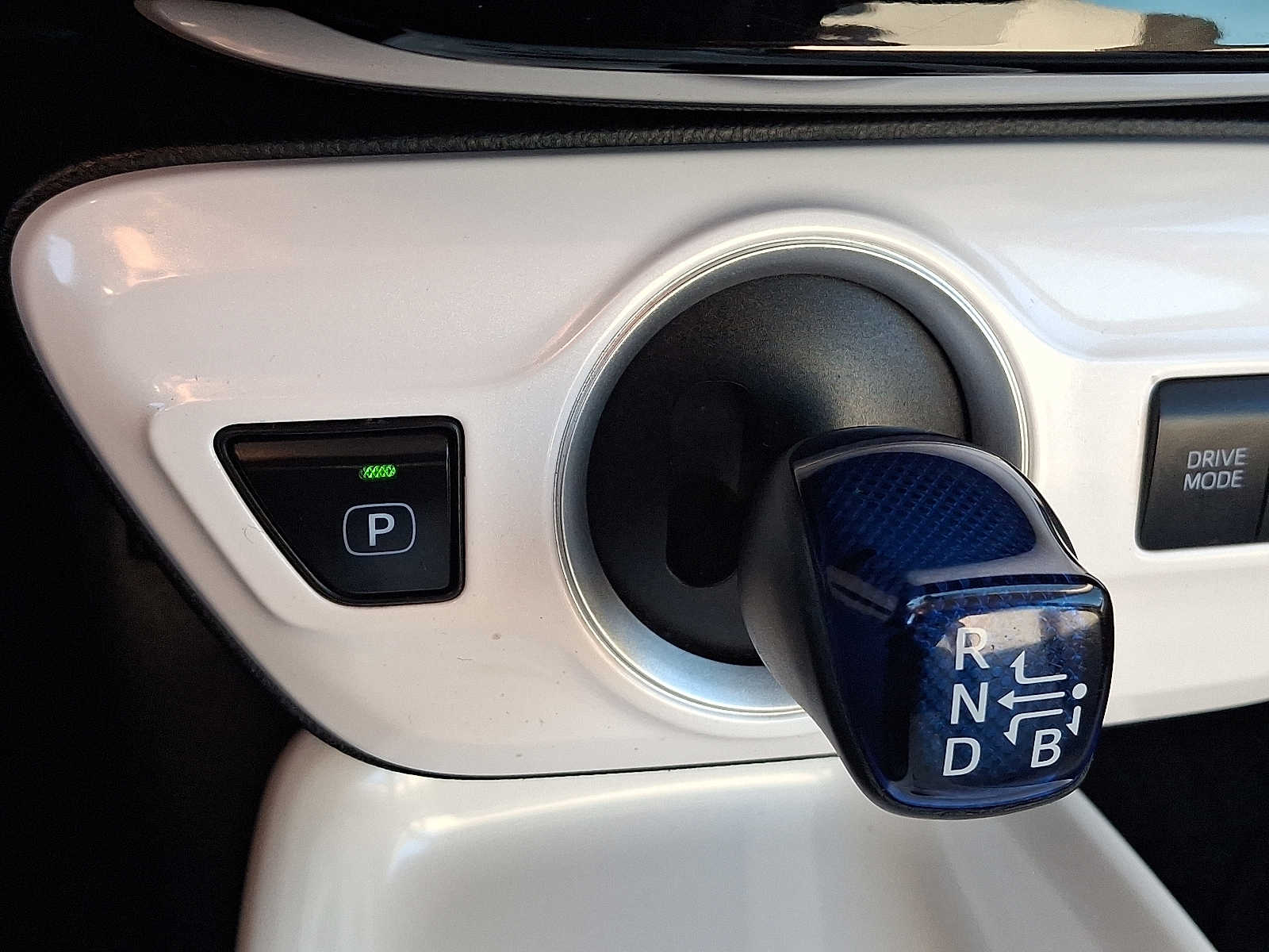 Thumbnail: 2017 Toyota Prius Prime - 17