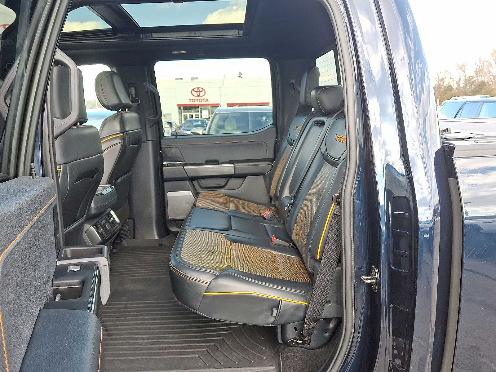 Thumbnail: 2023 Ford F-150 - 11