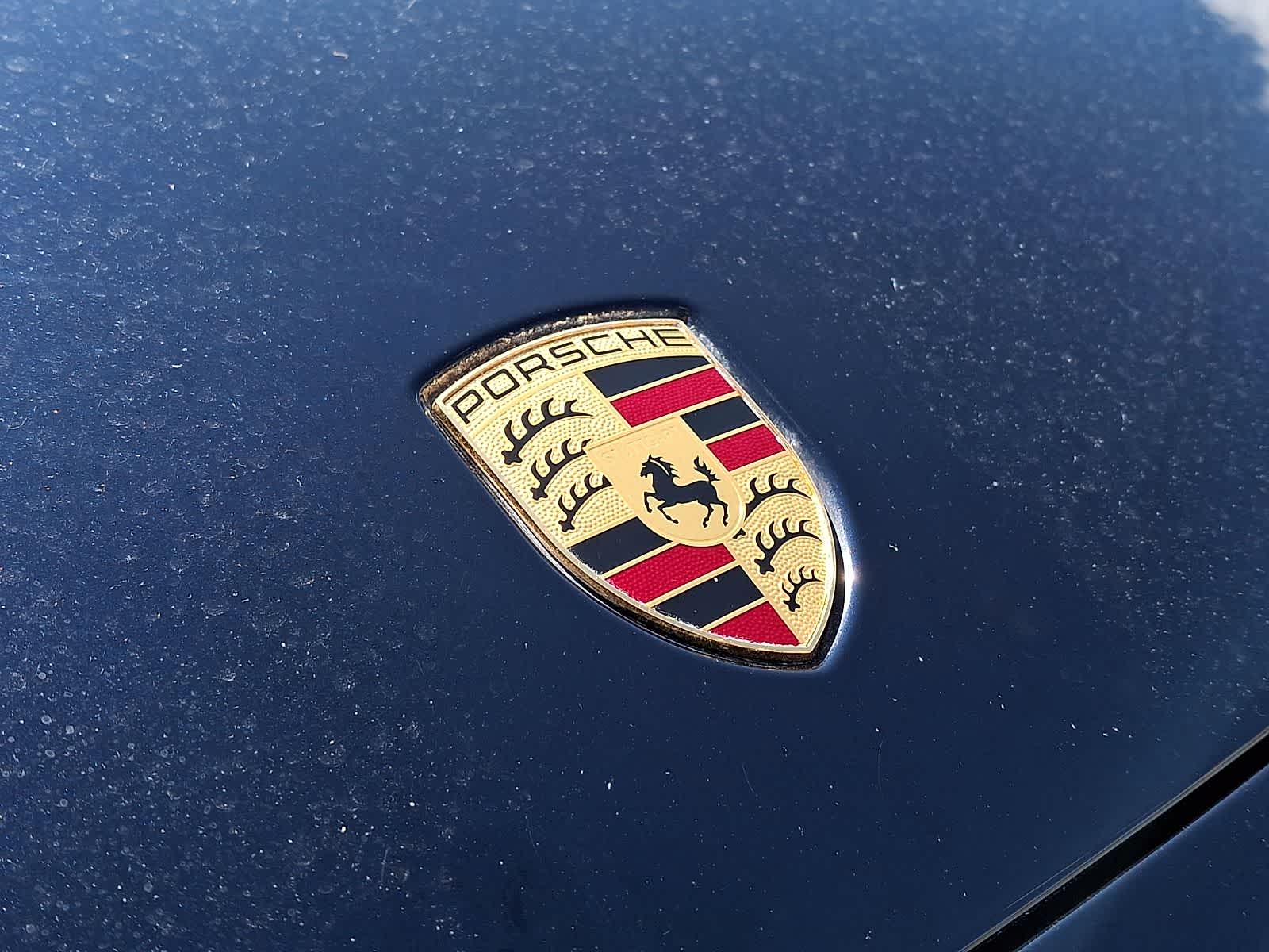 Thumbnail: 2021 Porsche Cayenne - 37