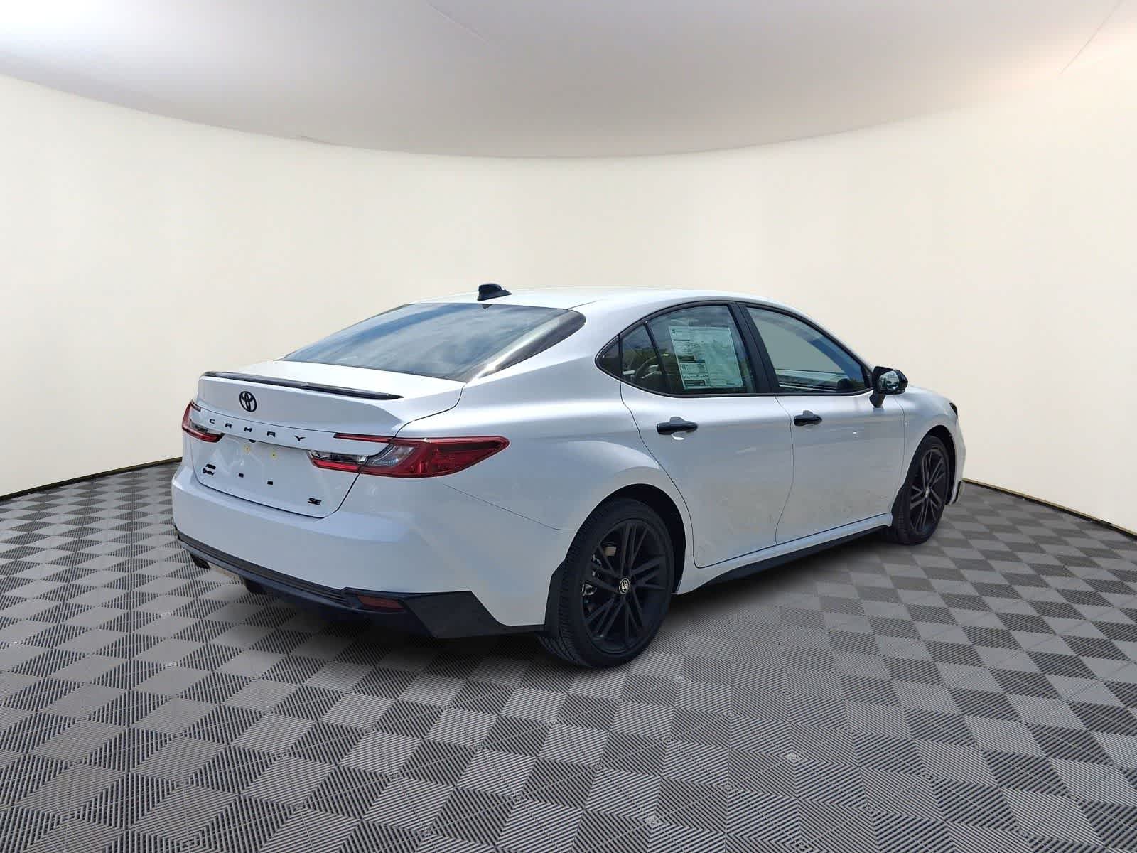 Thumbnail: 2026 Toyota Camry - 4