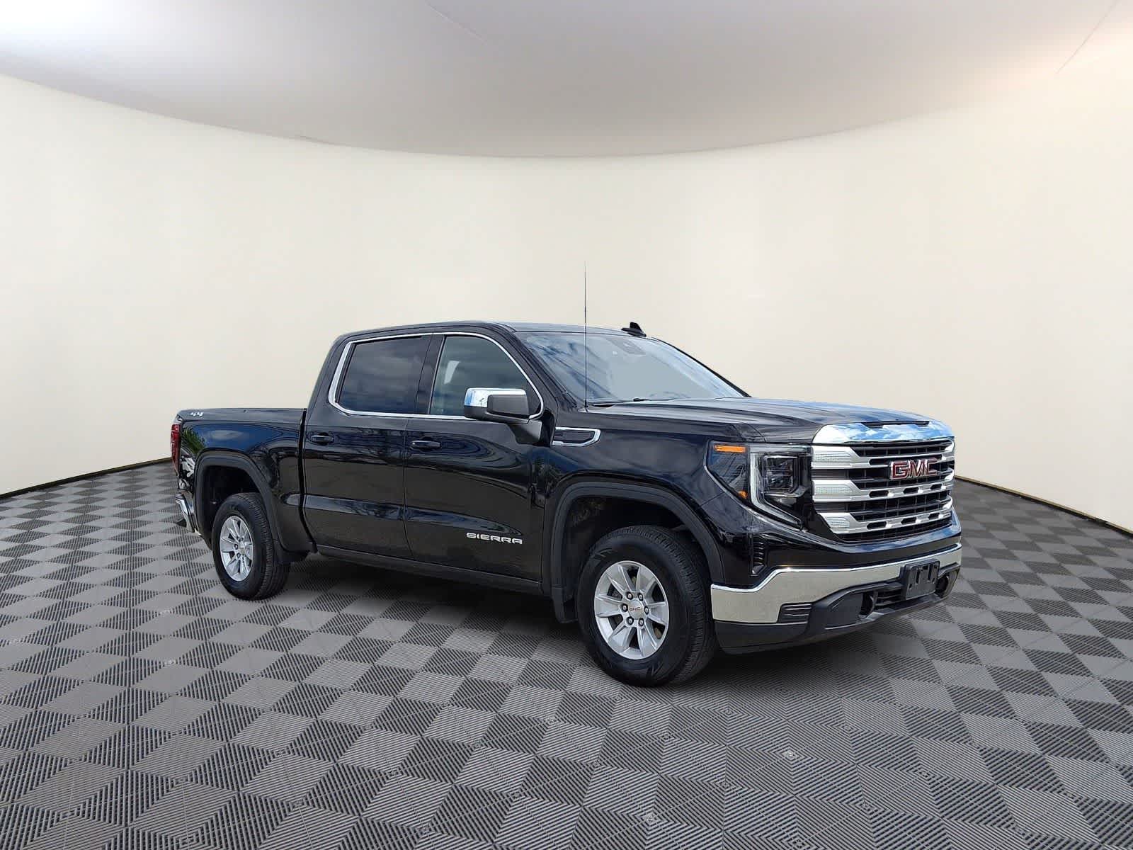Thumbnail: 2024 GMC Sierra 1500 - 4