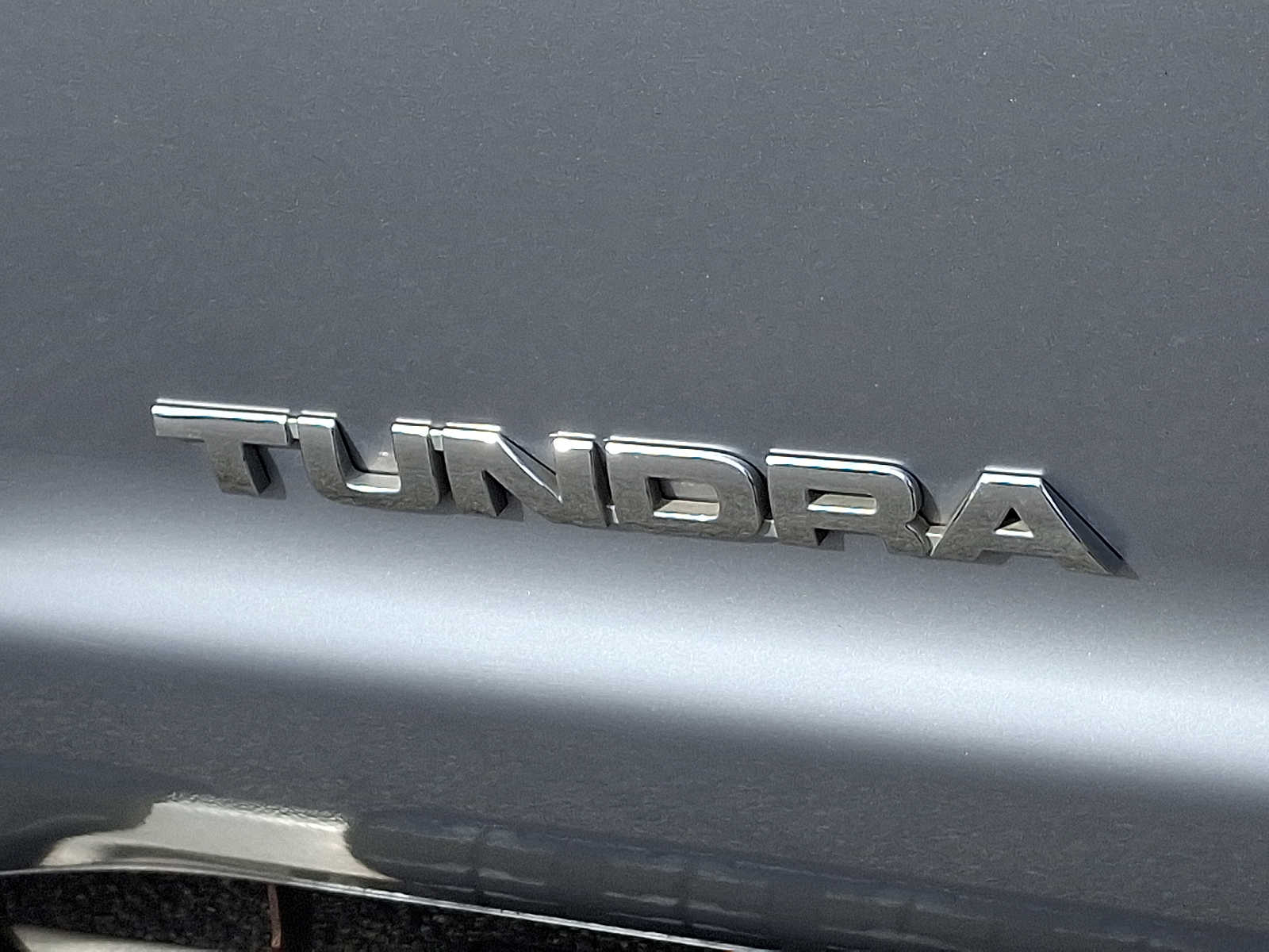 Thumbnail: 2011 Toyota Tundra - 24