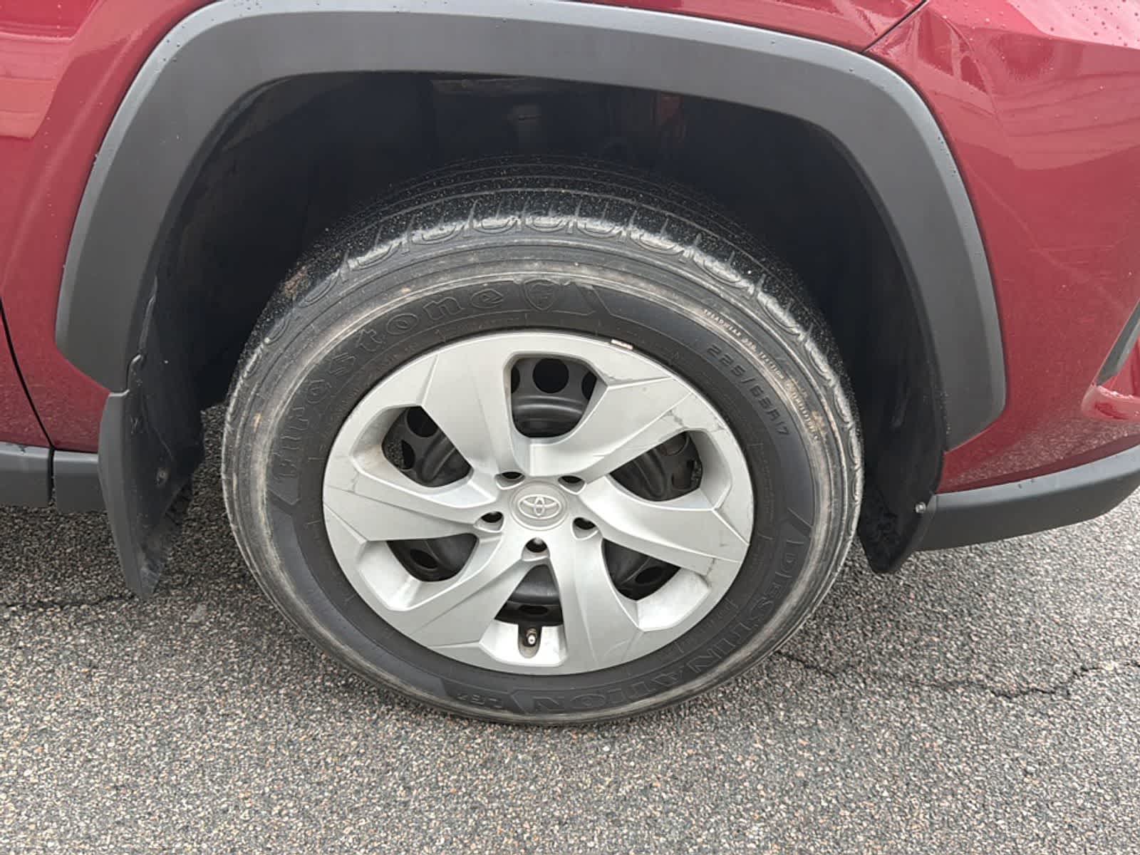 Thumbnail: 2022 Toyota RAV4 - 23