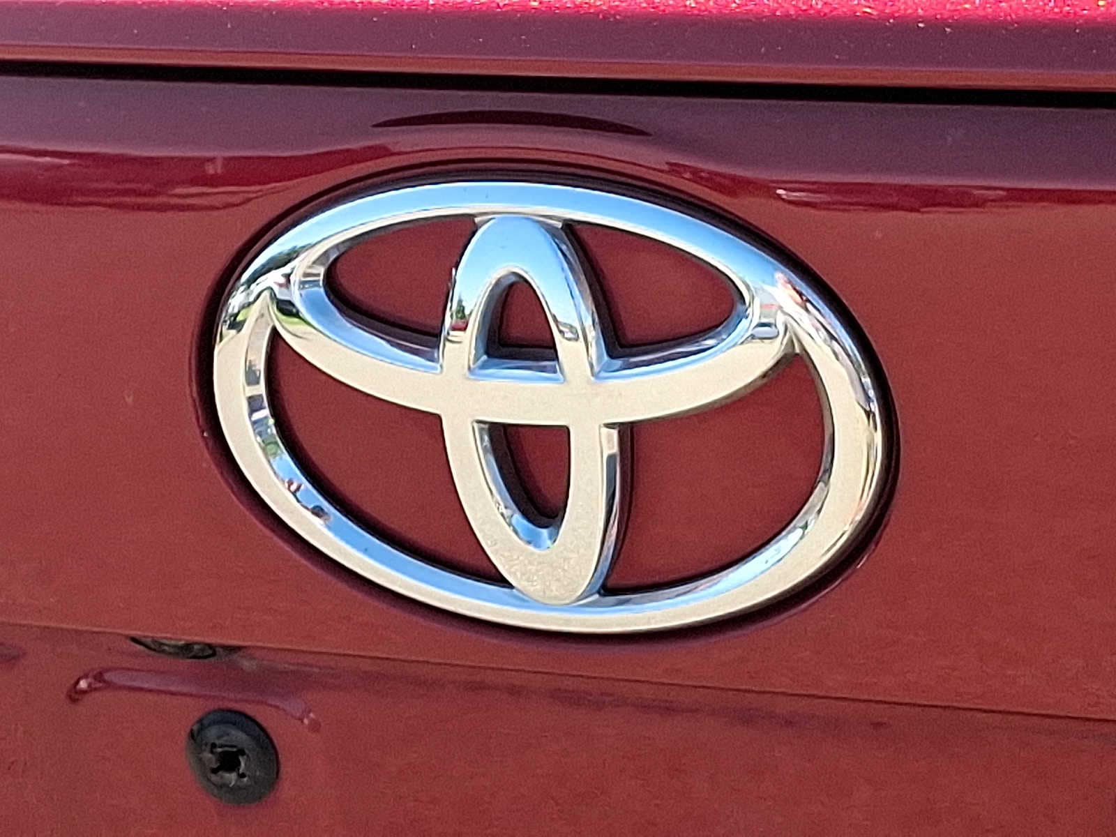 Thumbnail: 2019 Toyota RAV4 - 29
