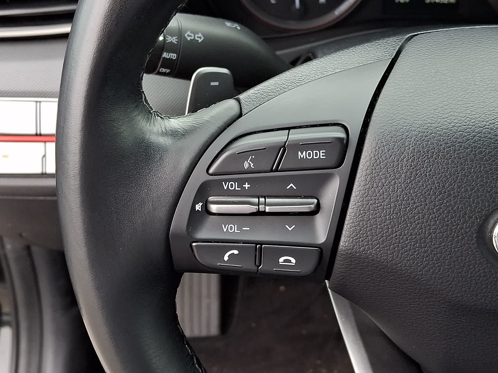 Thumbnail: 2019 Hyundai Veloster - 22