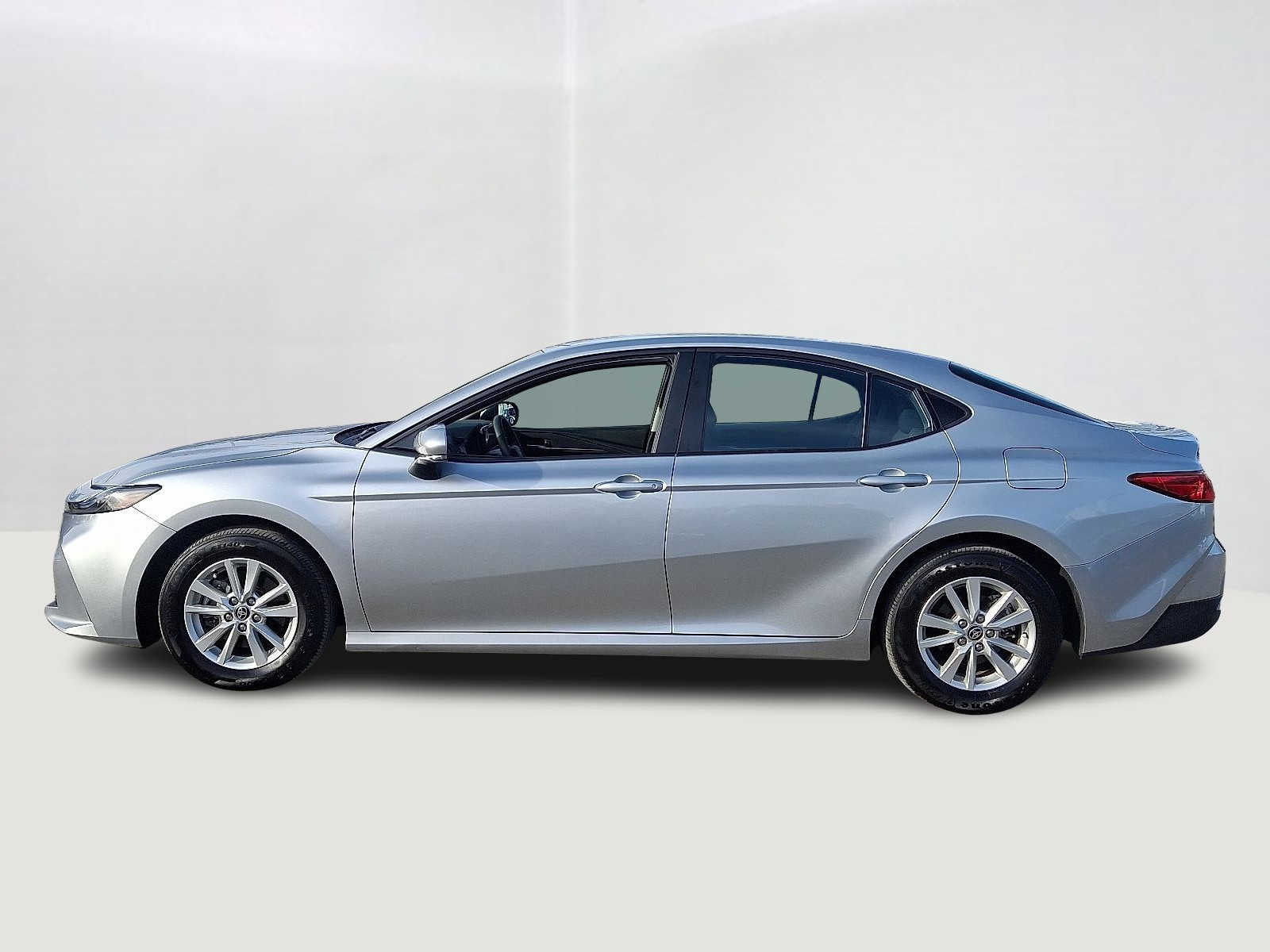 Thumbnail: 2025 Toyota Camry - 10