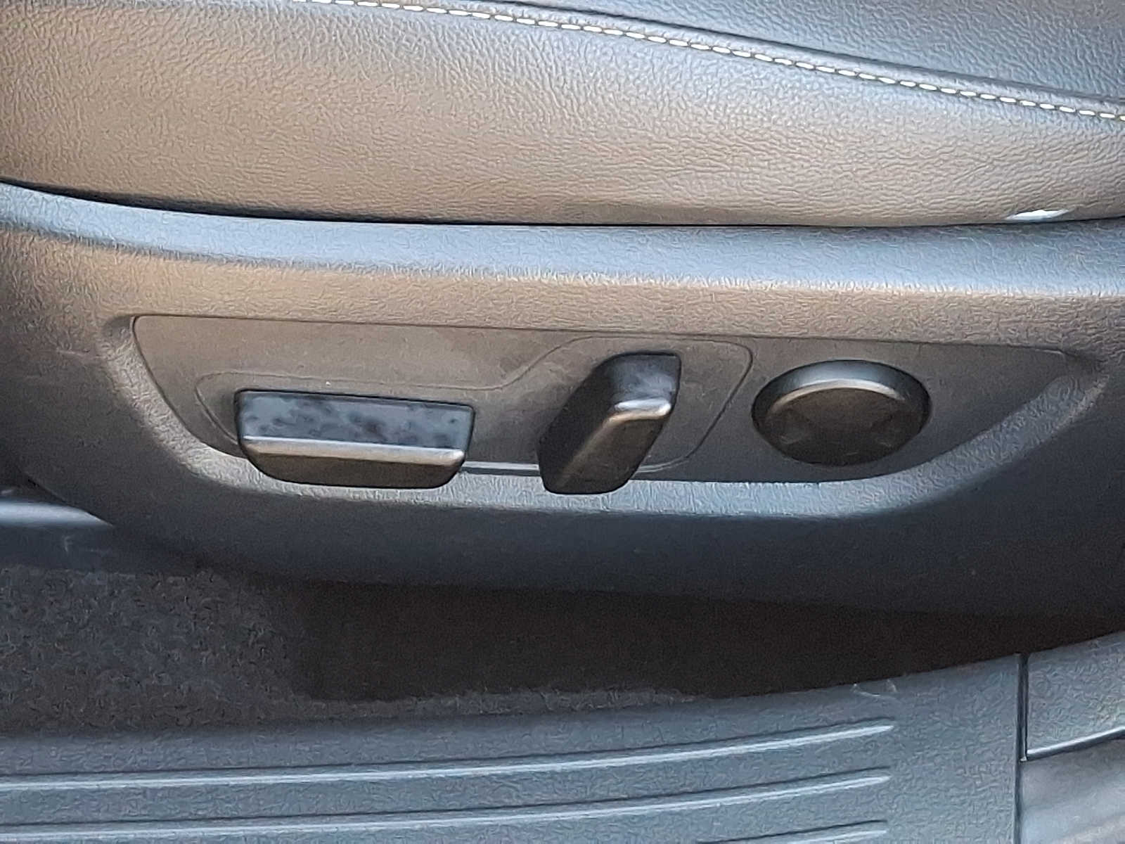 Thumbnail: 2024 Mazda CX-50 - 26