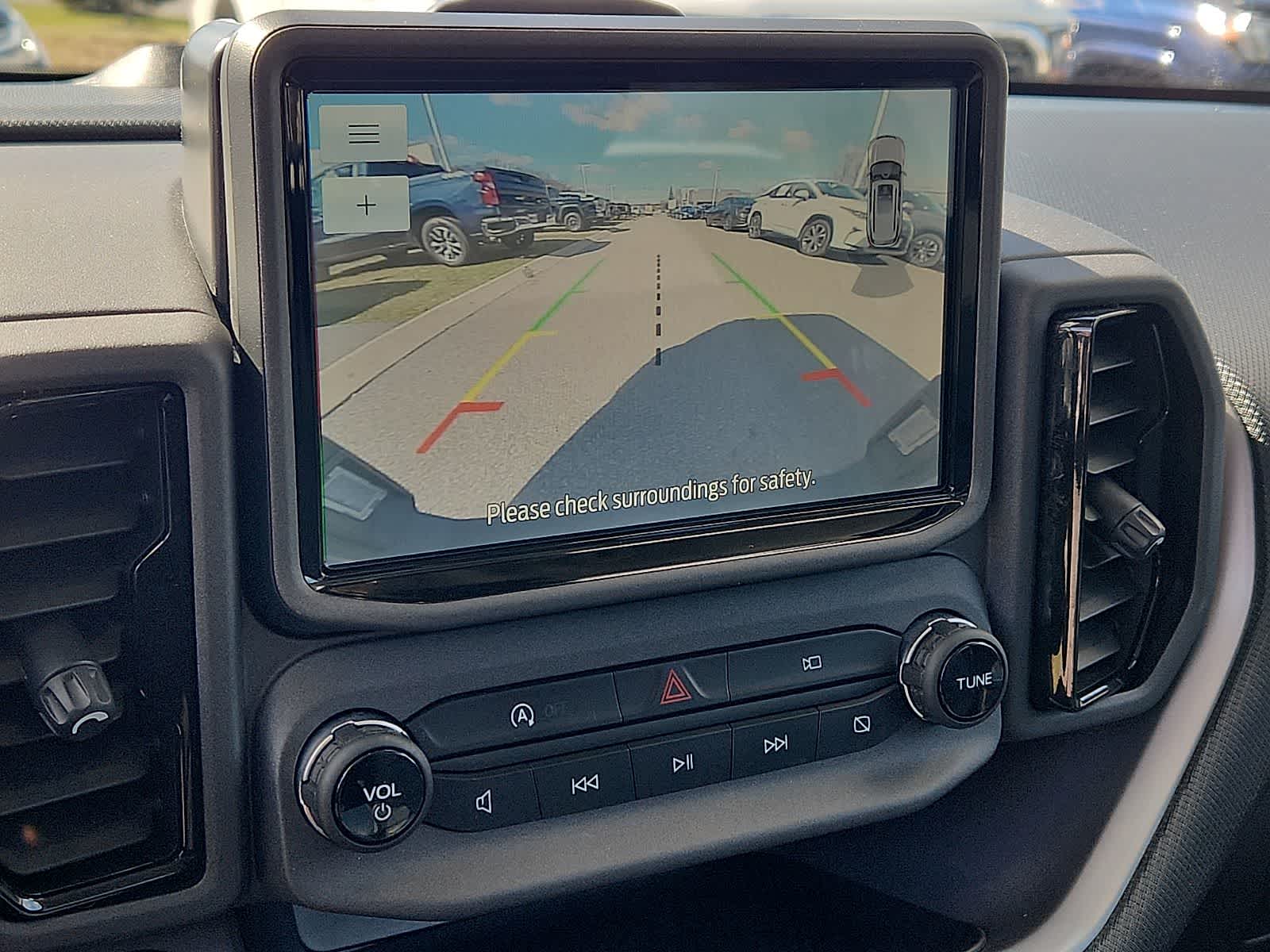 Thumbnail: 2021 Ford Bronco Sport - 19