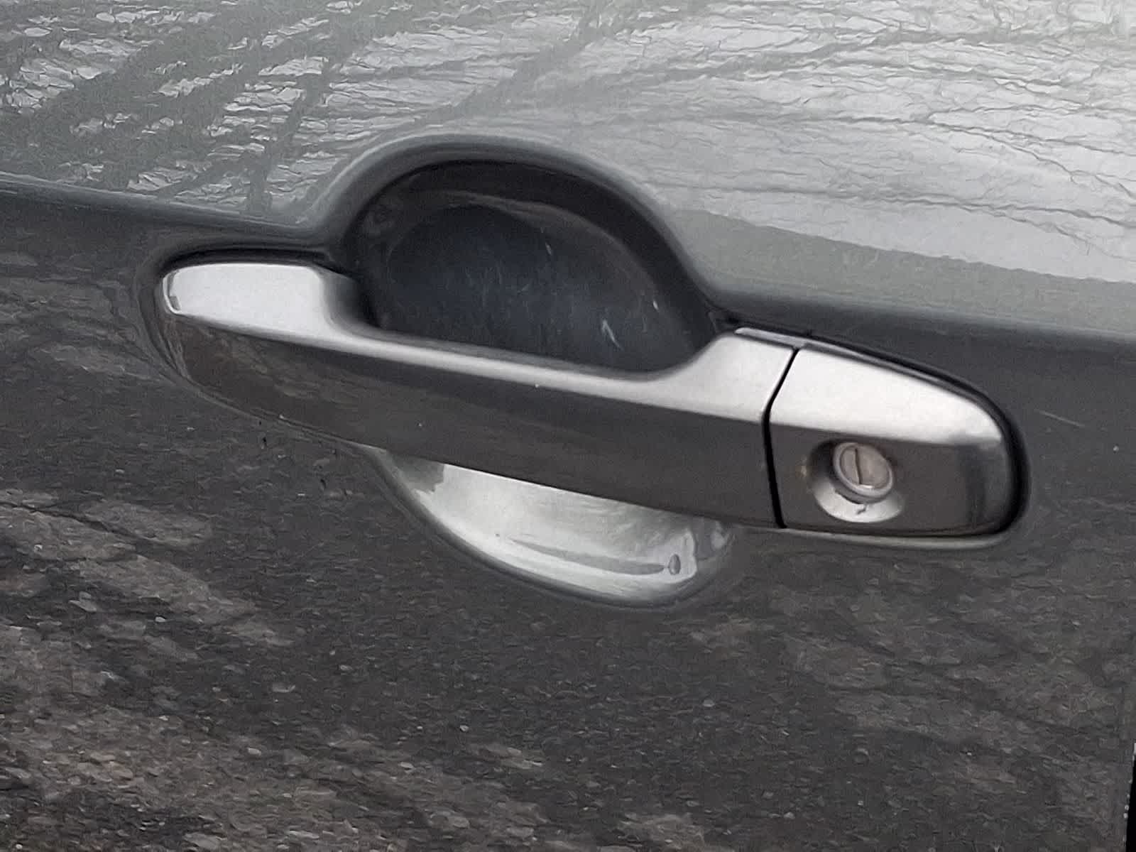 Thumbnail: 2012 Toyota Camry - 32