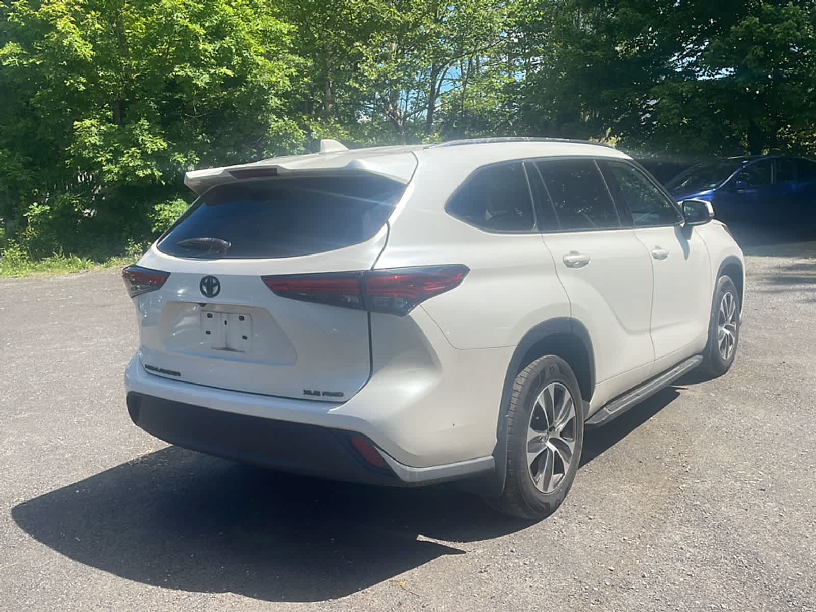 Thumbnail: 2021 Toyota Highlander - 9