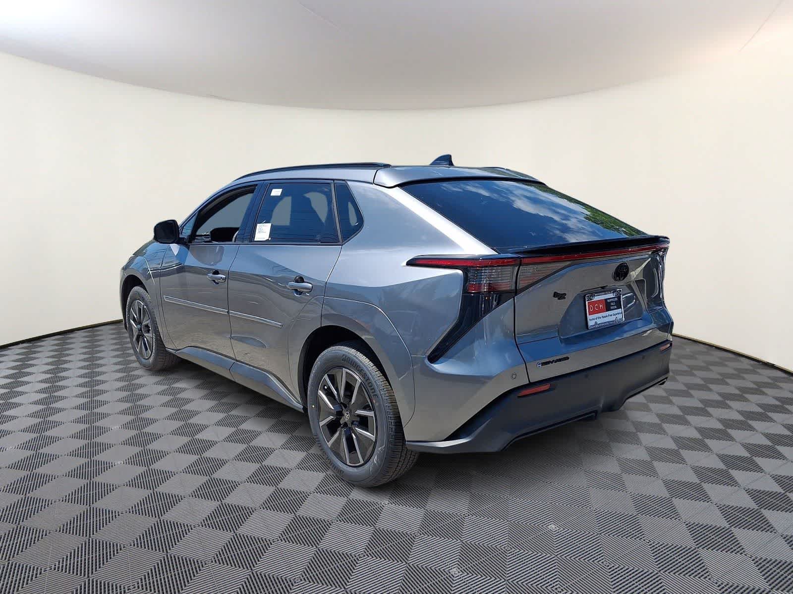 Thumbnail: 2026 Toyota bZ - 6