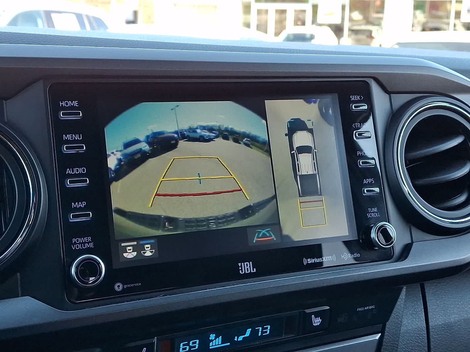 Thumbnail: 2021 Toyota Tacoma - 22