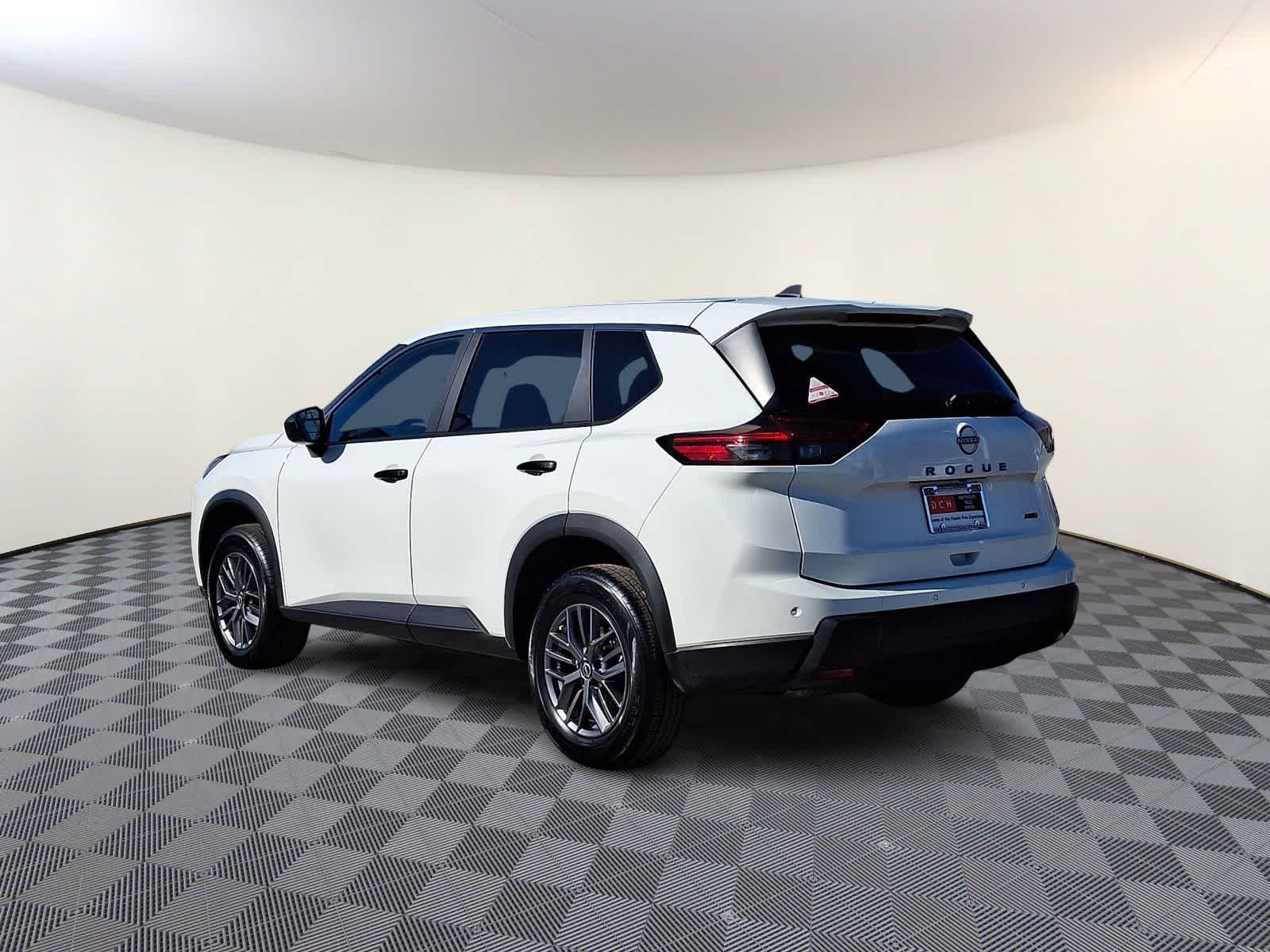 Thumbnail: 2024 Nissan Rogue - 7