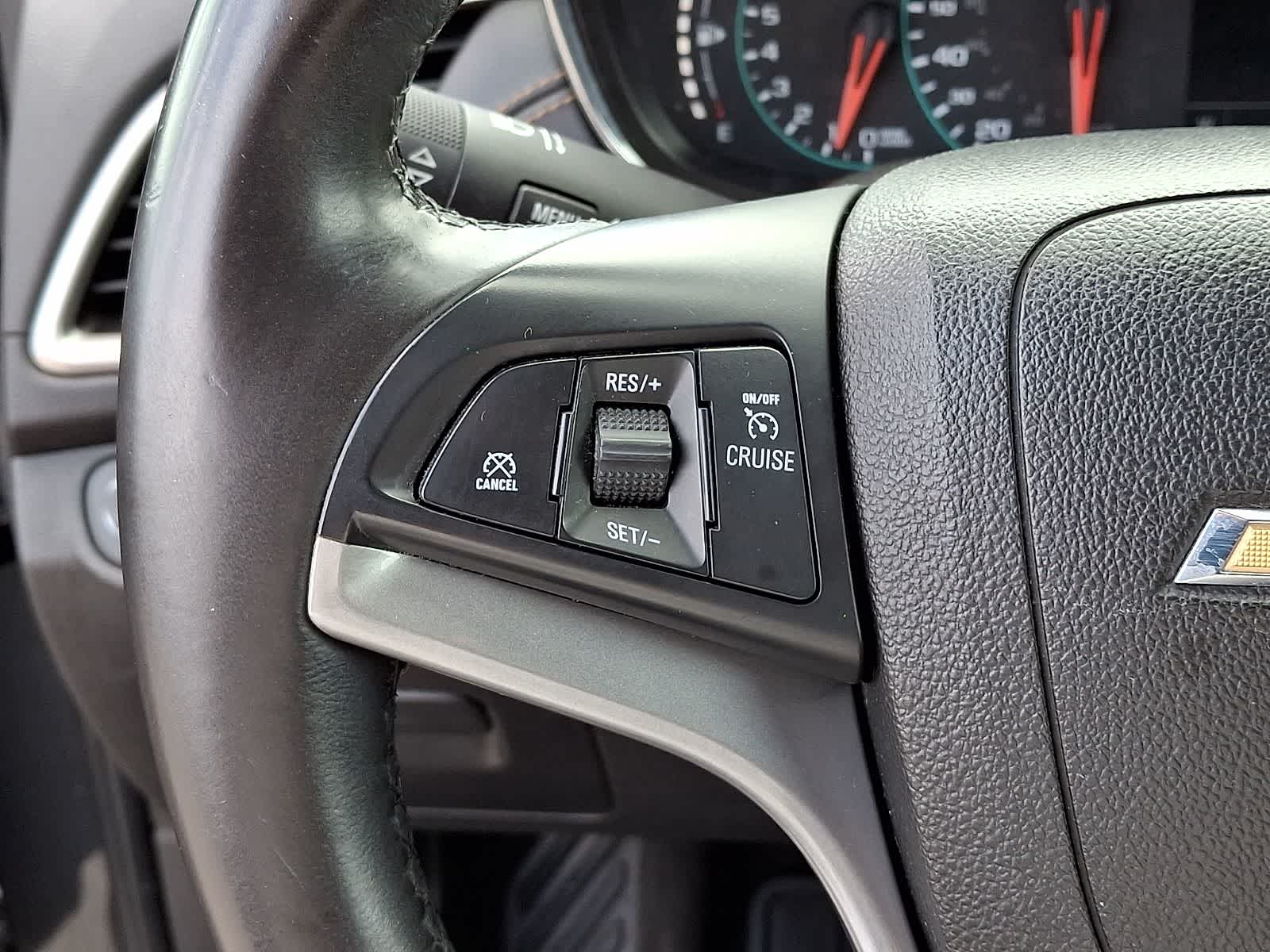 Thumbnail: 2018 Chevrolet Trax - 23