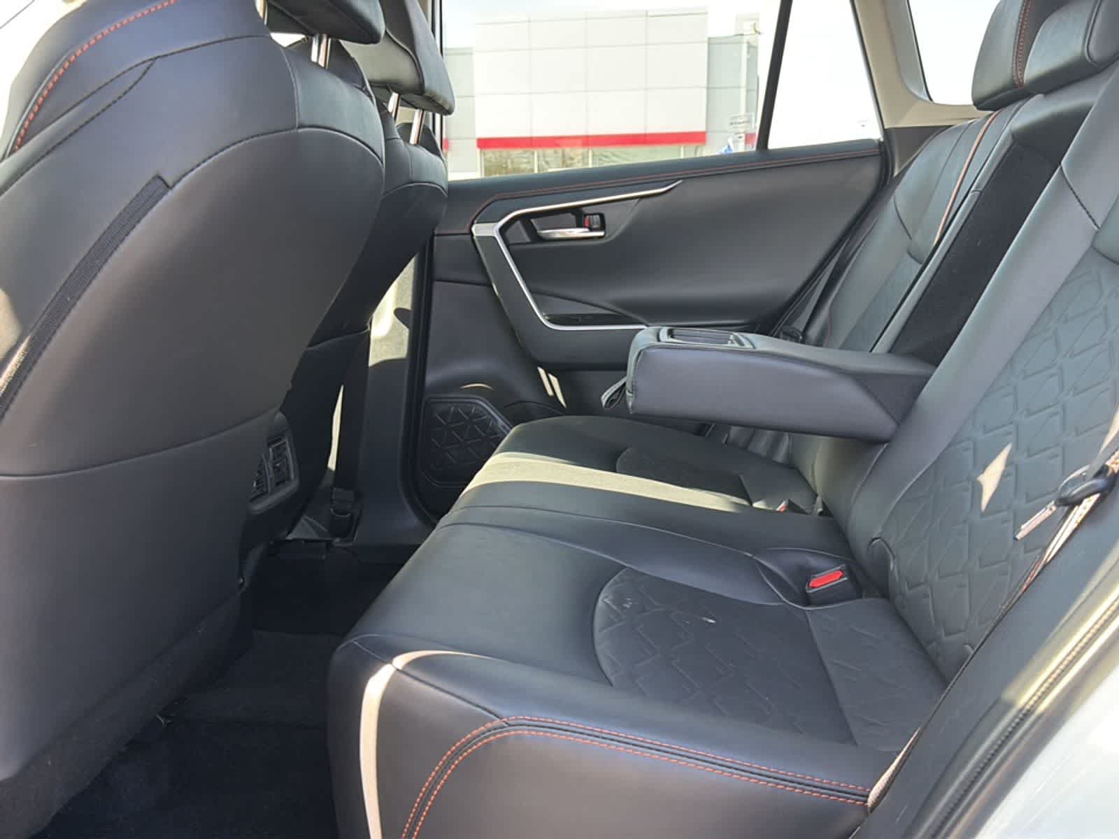 Thumbnail: 2024 Toyota RAV4 - 19