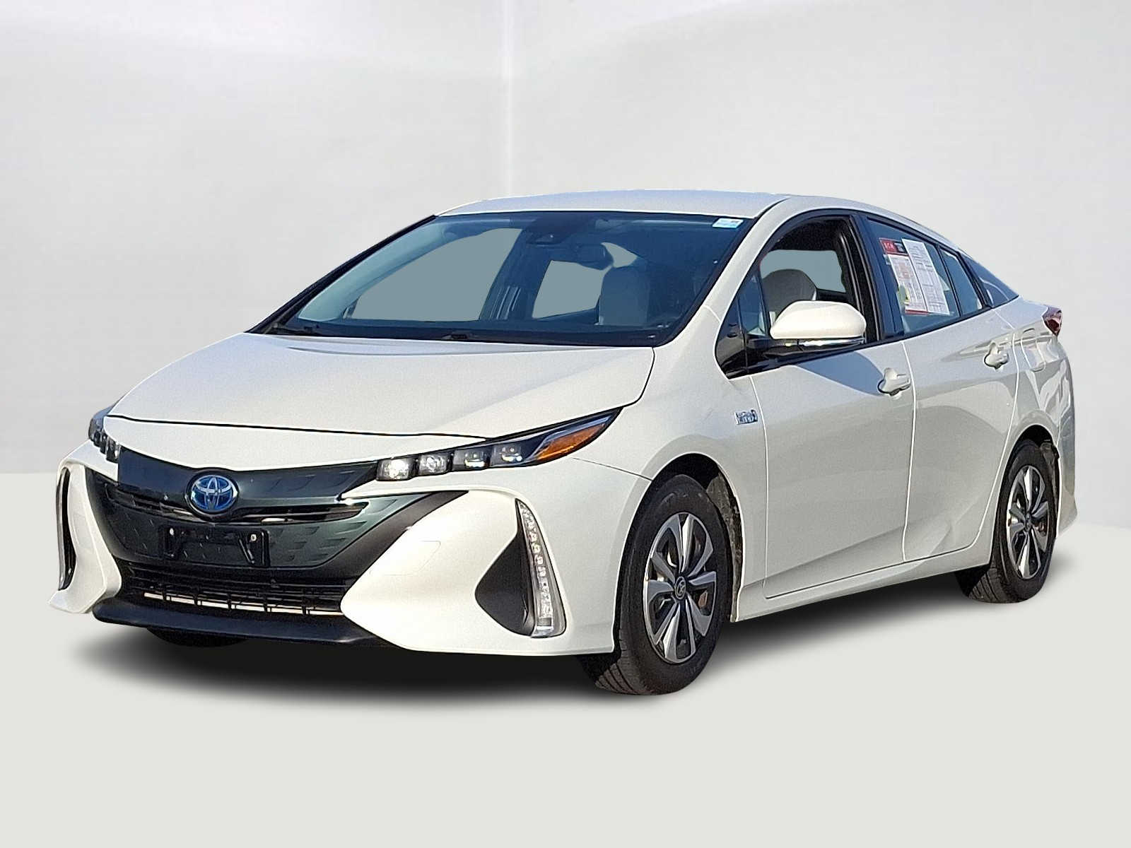 Thumbnail: 2017 Toyota Prius Prime - 1