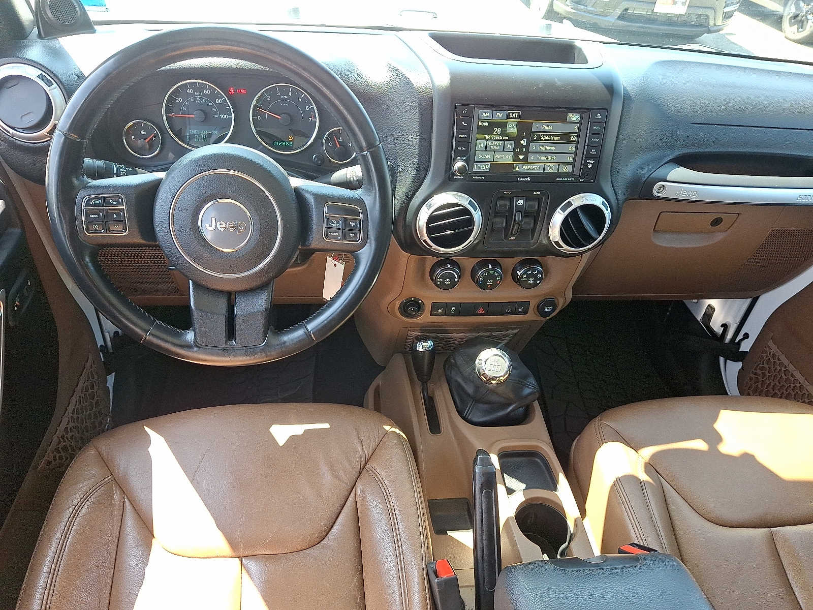 Thumbnail: 2013 Jeep Wrangler - 12