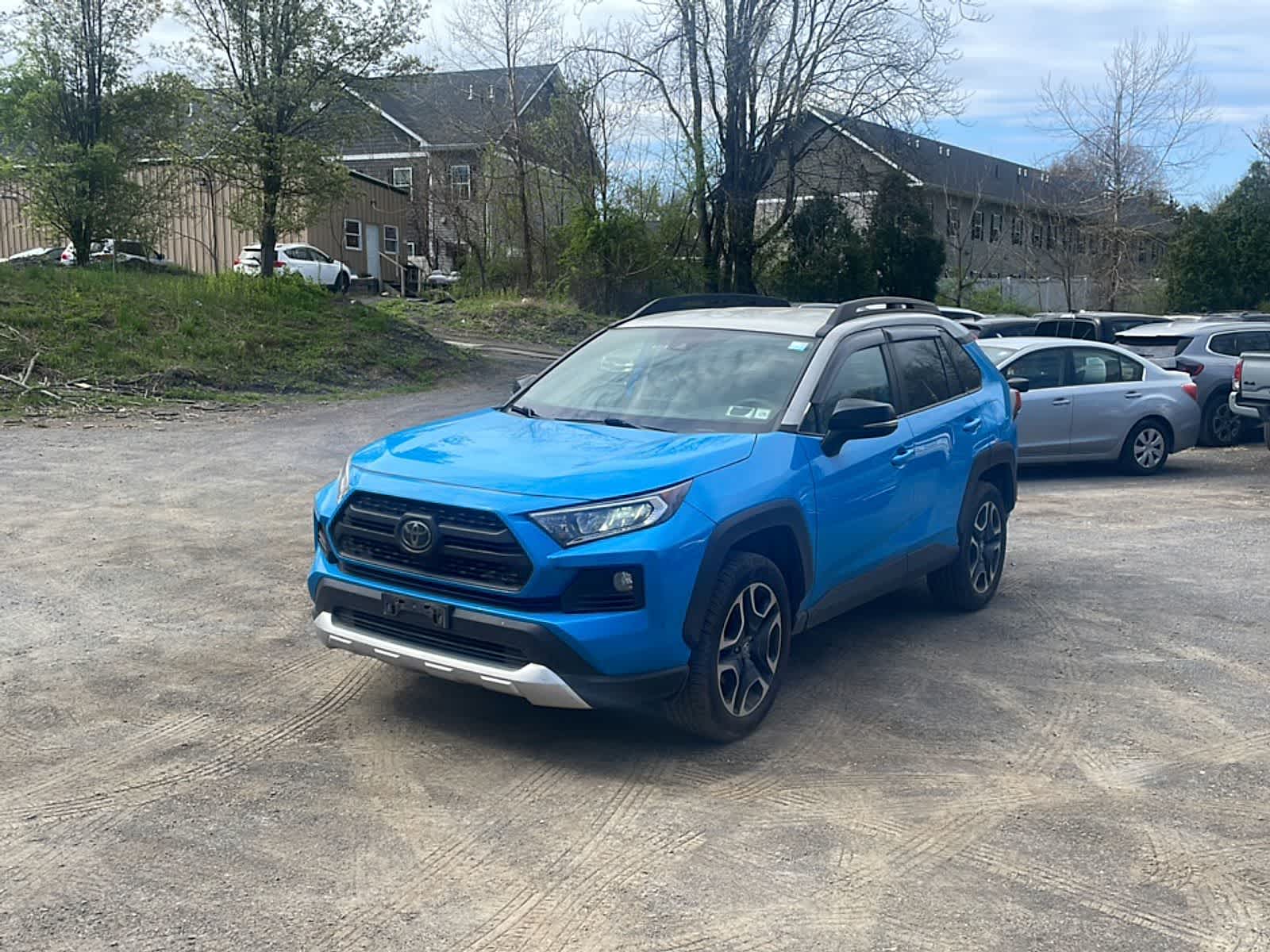 Thumbnail: 2019 Toyota RAV4 - 1