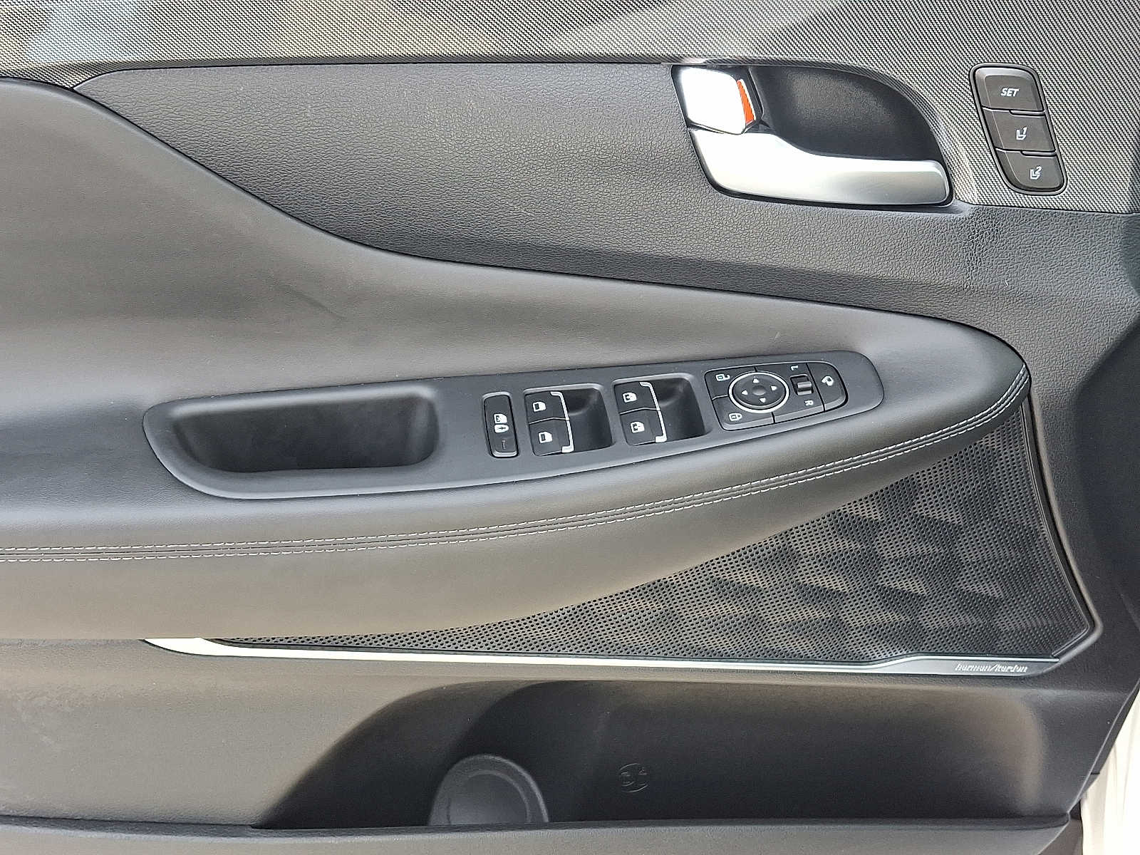 Thumbnail: 2023 Hyundai Santa Fe - 13