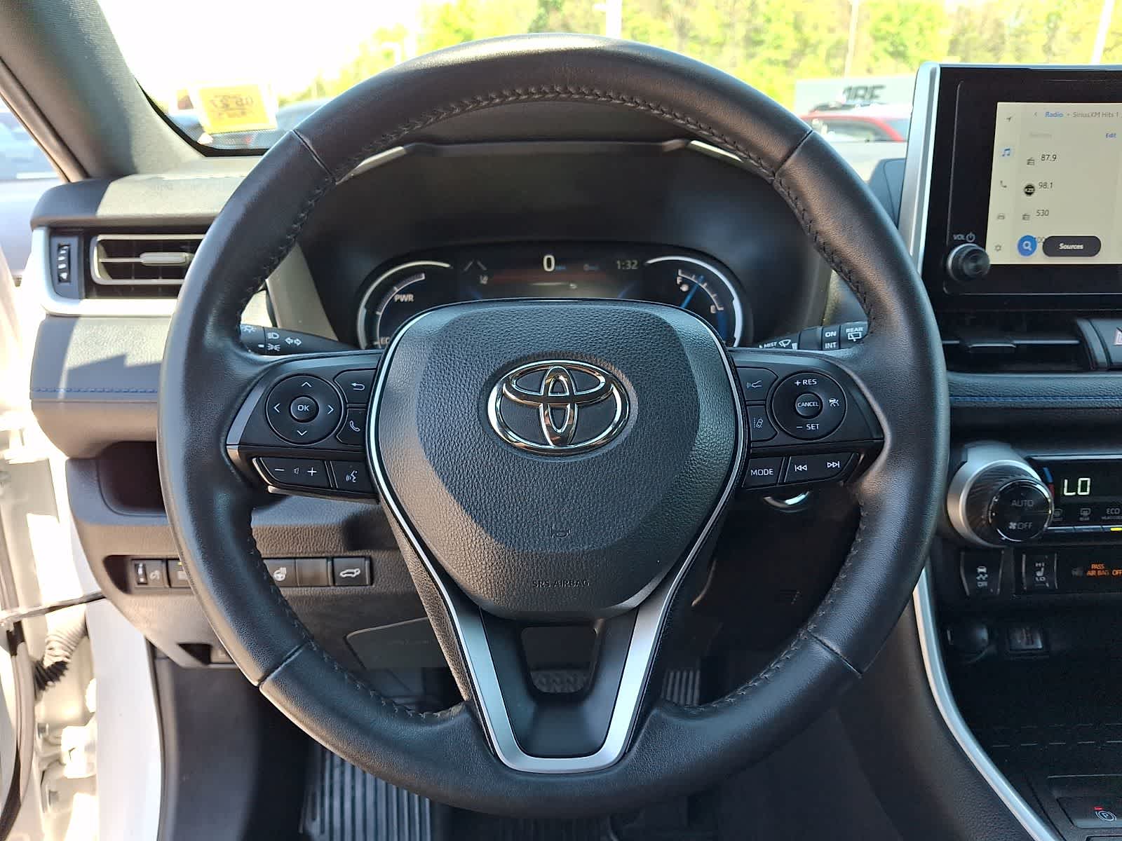 Thumbnail: 2024 Toyota RAV4 - 24