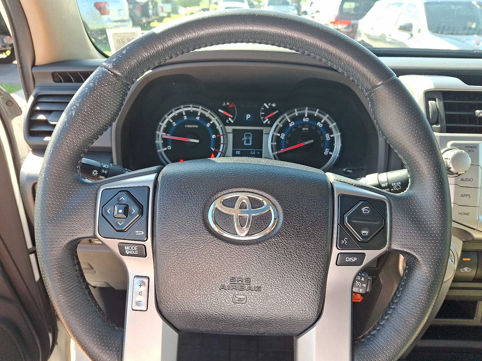 Thumbnail: 2016 Toyota 4Runner - 23