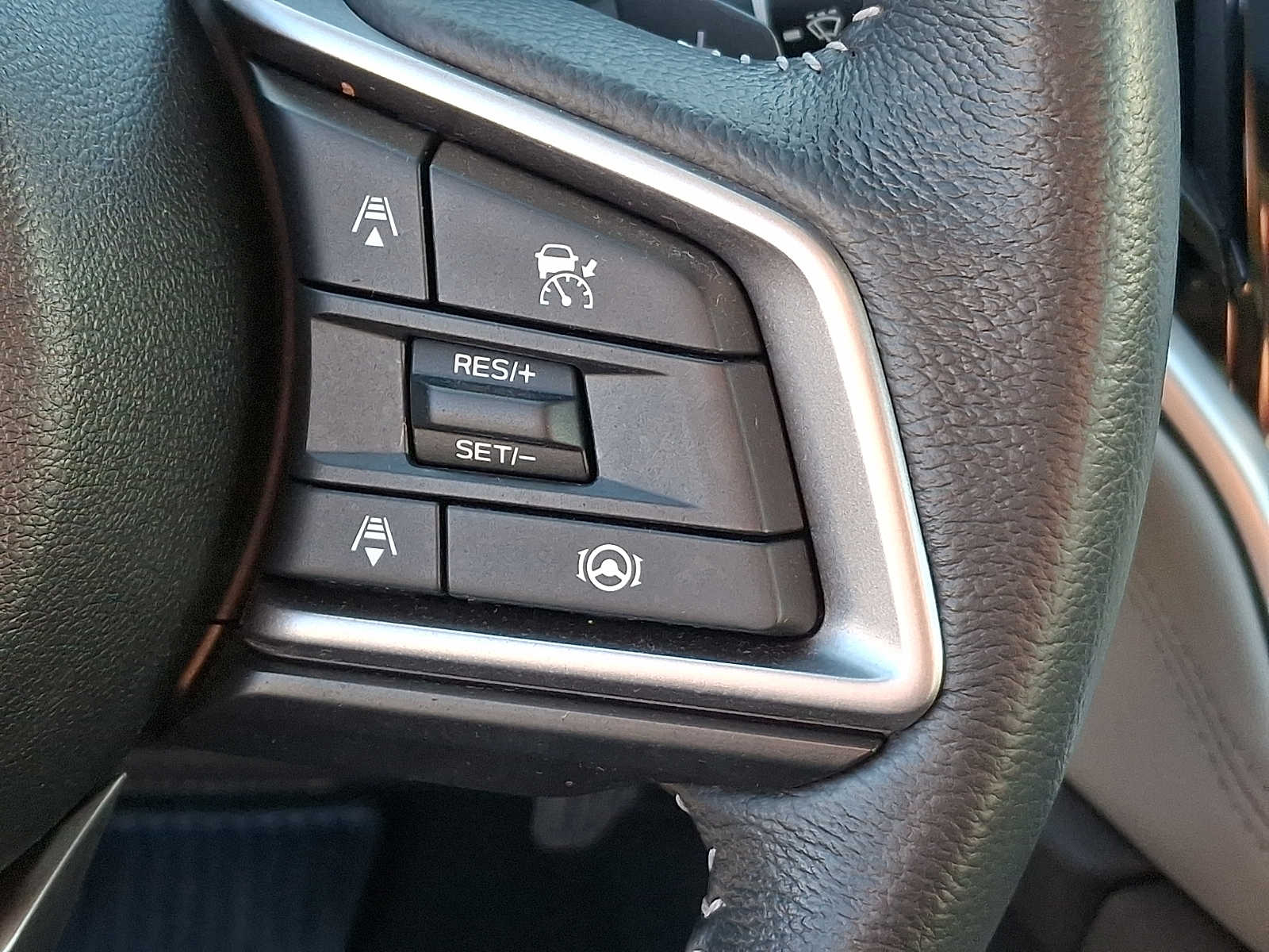 Thumbnail: 2023 Subaru Legacy - 24