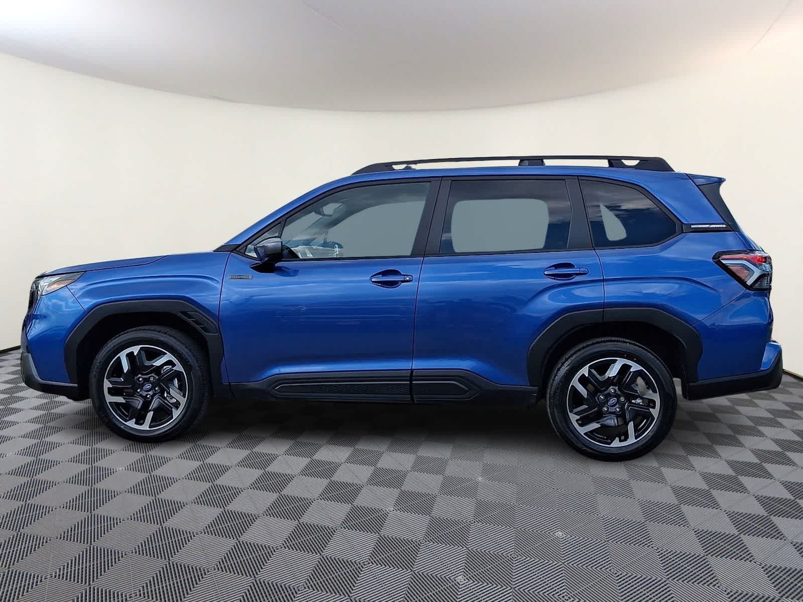 Thumbnail: 2025 Subaru Forester - 8