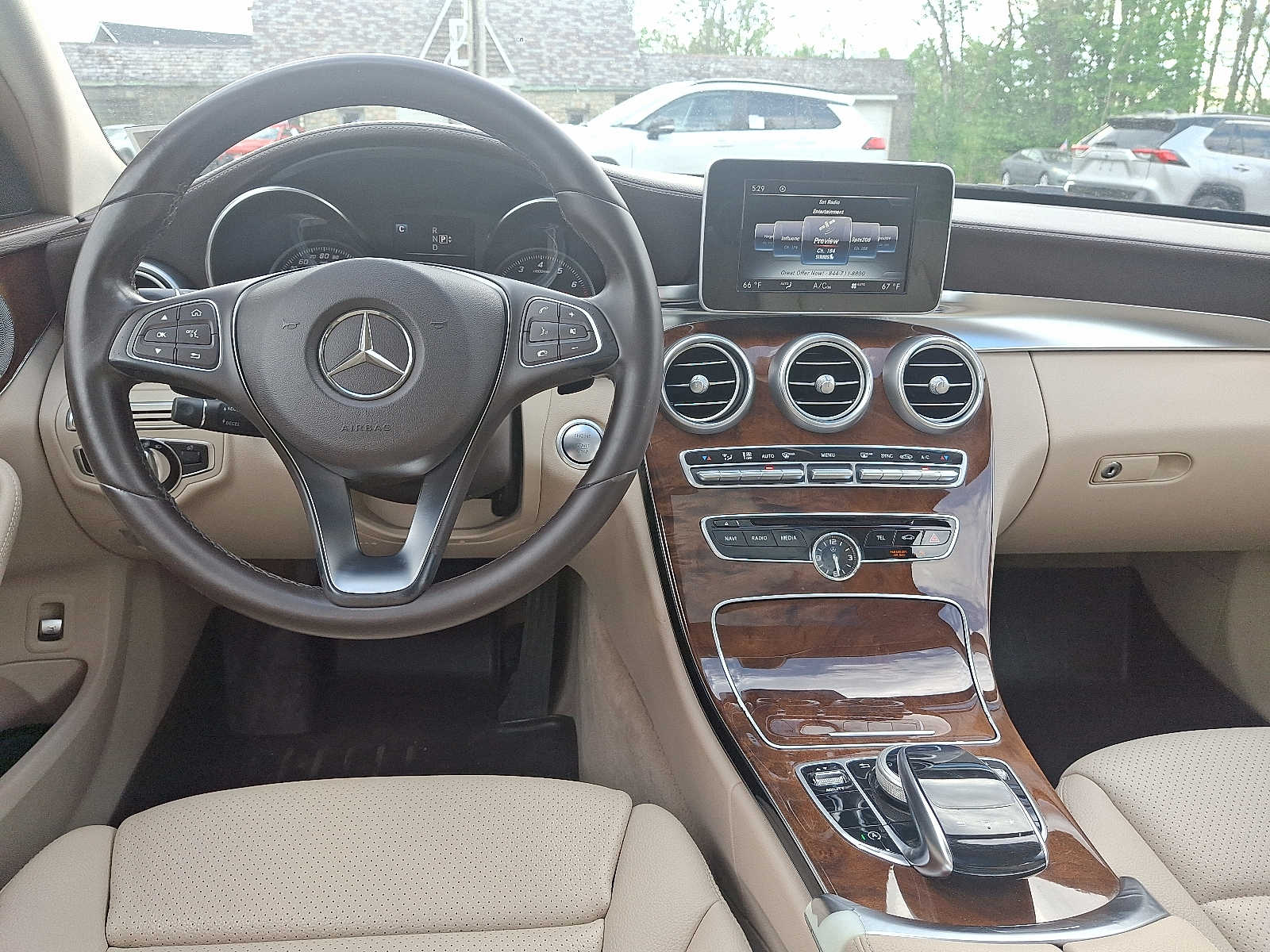 Thumbnail: 2015 Mercedes-Benz C-Class - 12